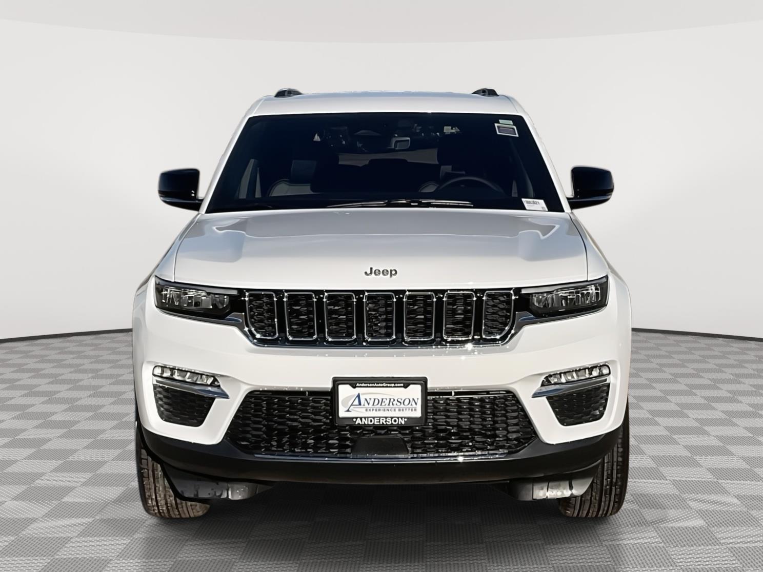 New 2025 Jeep Grand Cherokee for sale in Grand Island NE