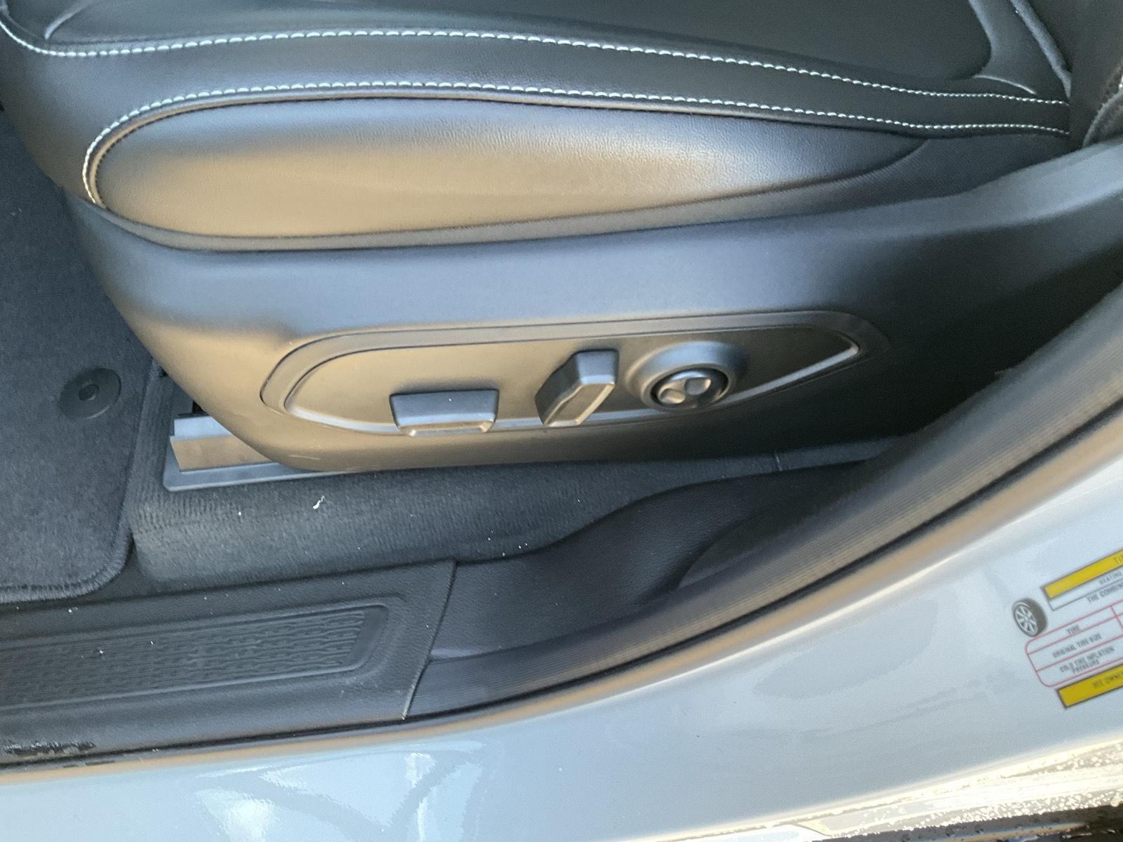 New 2025 Jeep Grand Cherokee for sale in Grand Island NE