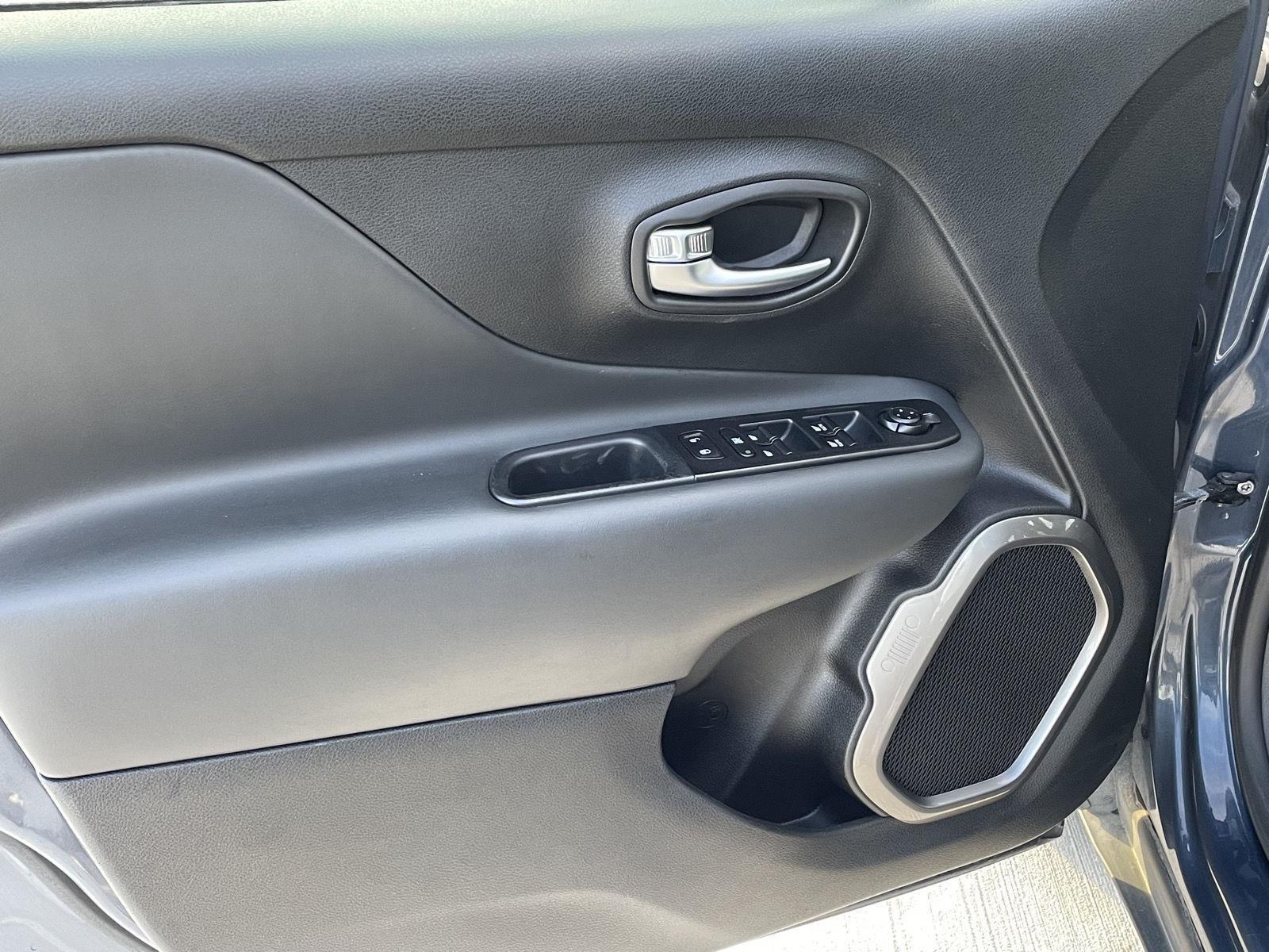 Used 2022 Jeep Renegade for sale in Grand Island NE