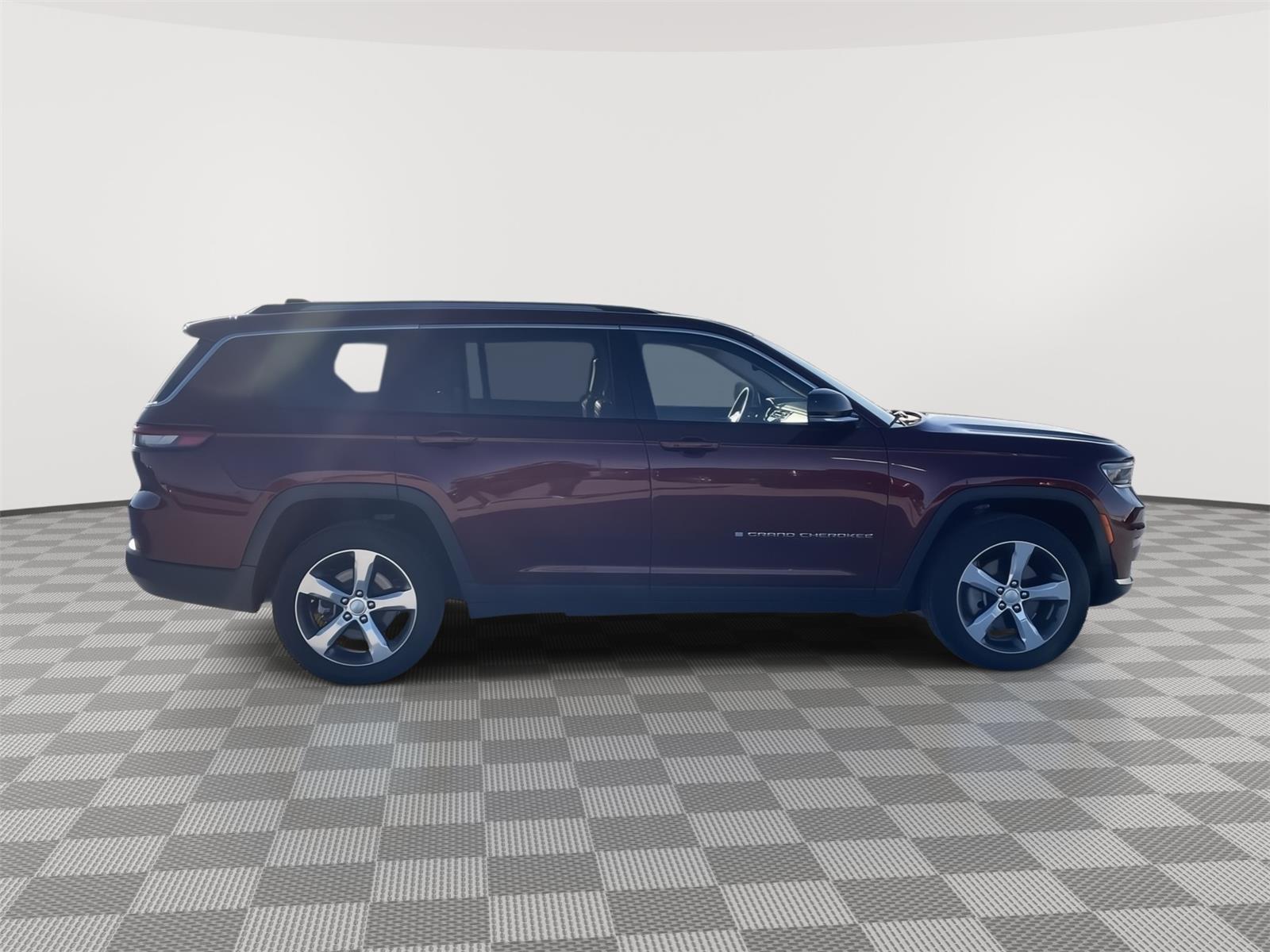 Used 2021 Jeep Grand Cherokee L for sale in Grand Island NE