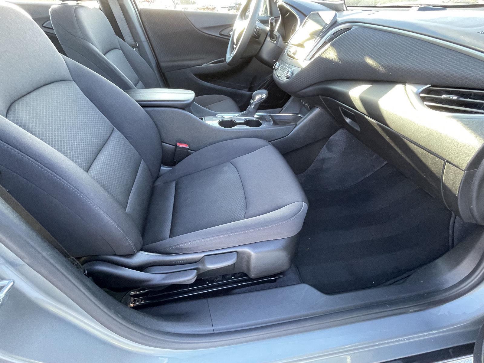 Used 2025 Chevrolet Malibu for sale in Grand Island NE