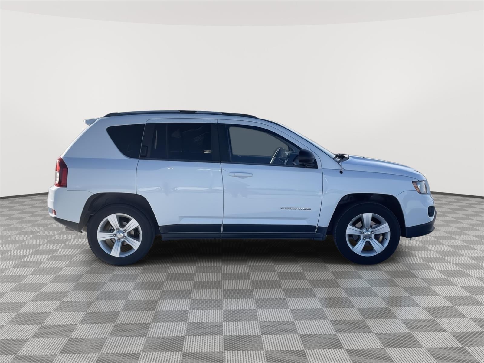 Used 2015 Jeep Compass for sale in Grand Island NE