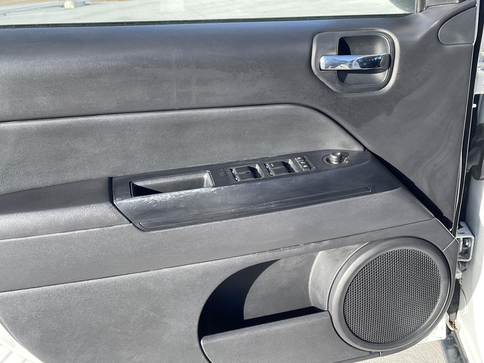 Used 2015 Jeep Compass for sale in Grand Island NE