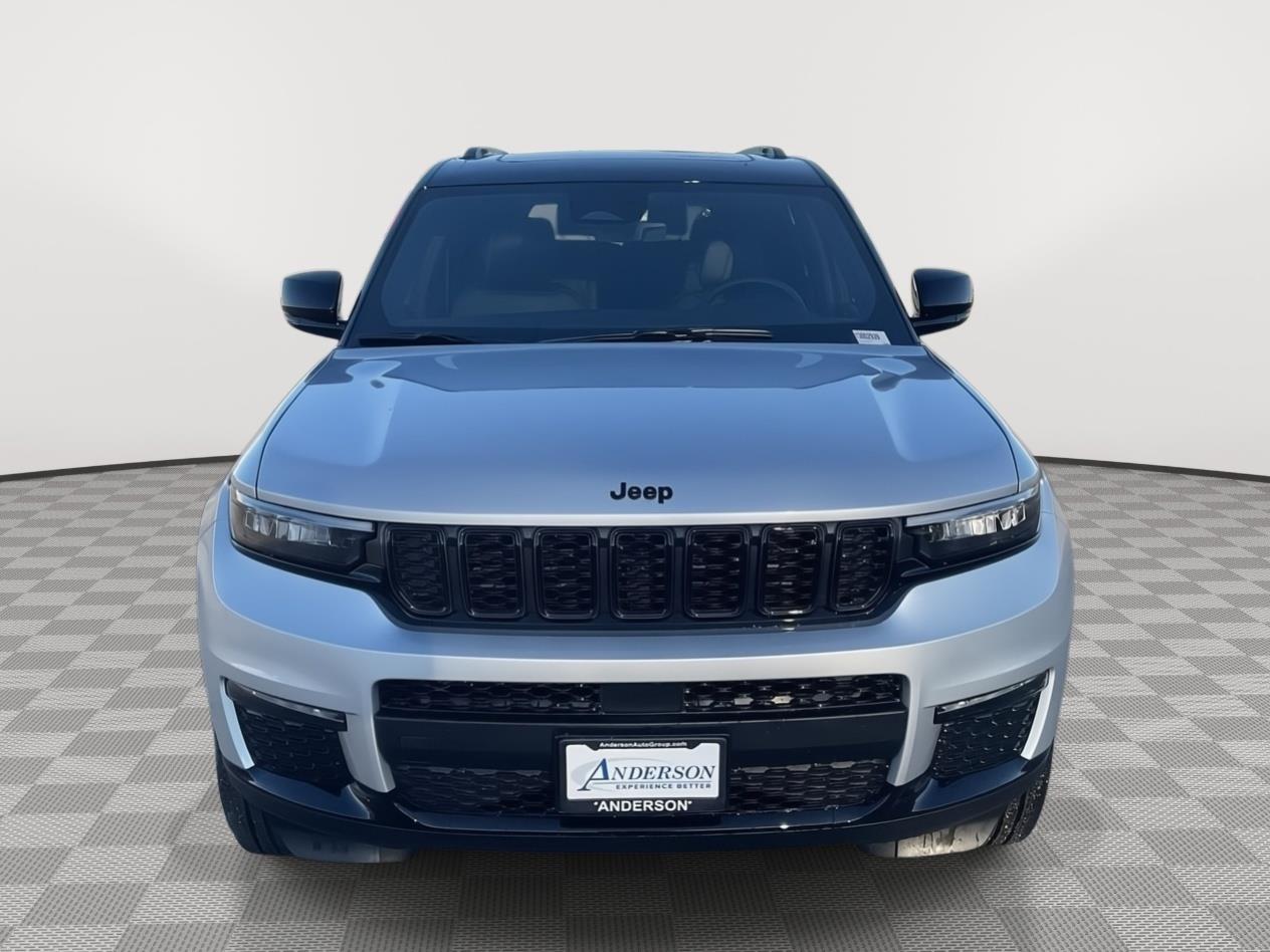 New 2025 Jeep Grand Cherokee L for sale in Grand Island NE