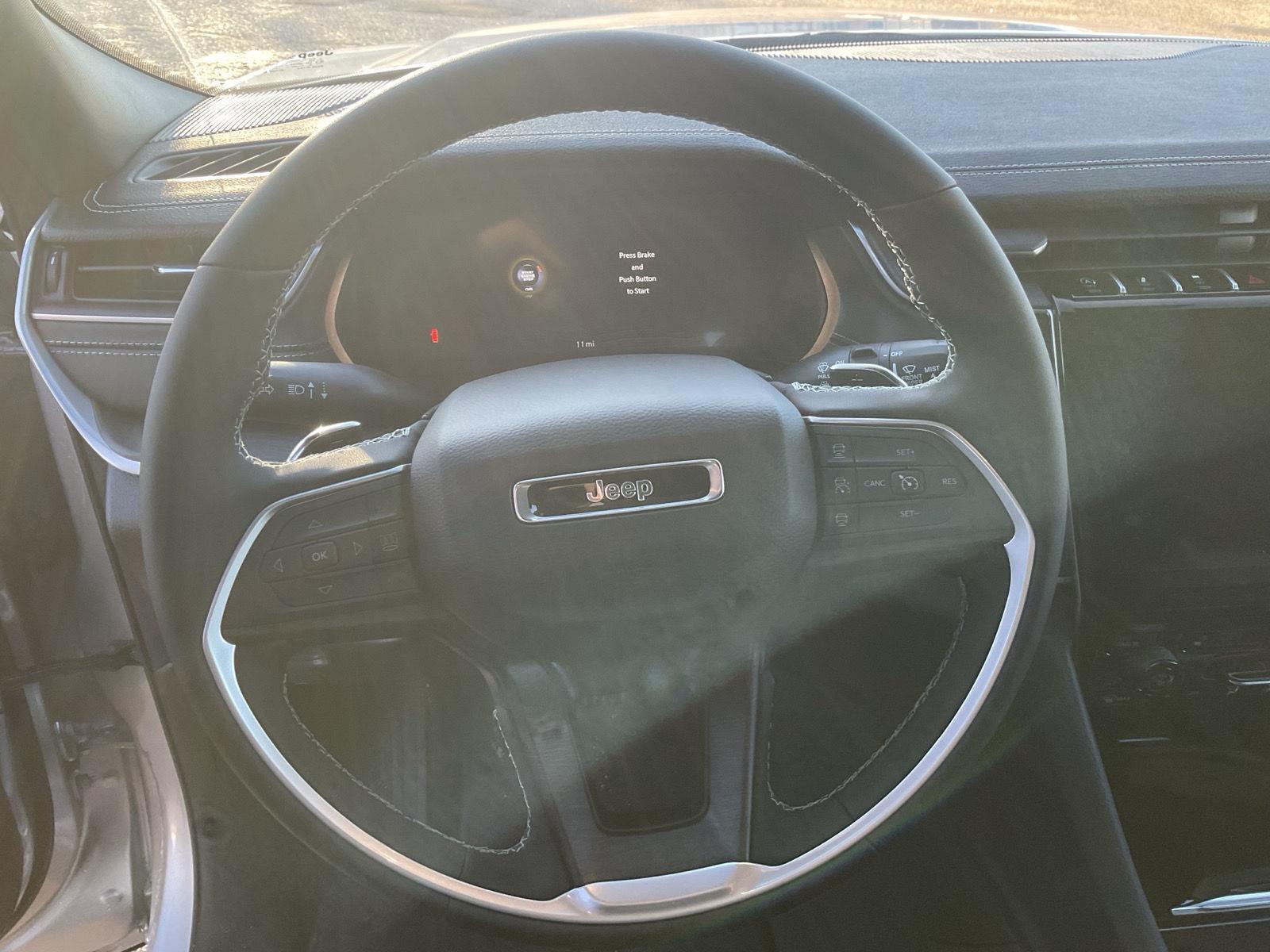 New 2025 Jeep Grand Cherokee L for sale in Grand Island NE