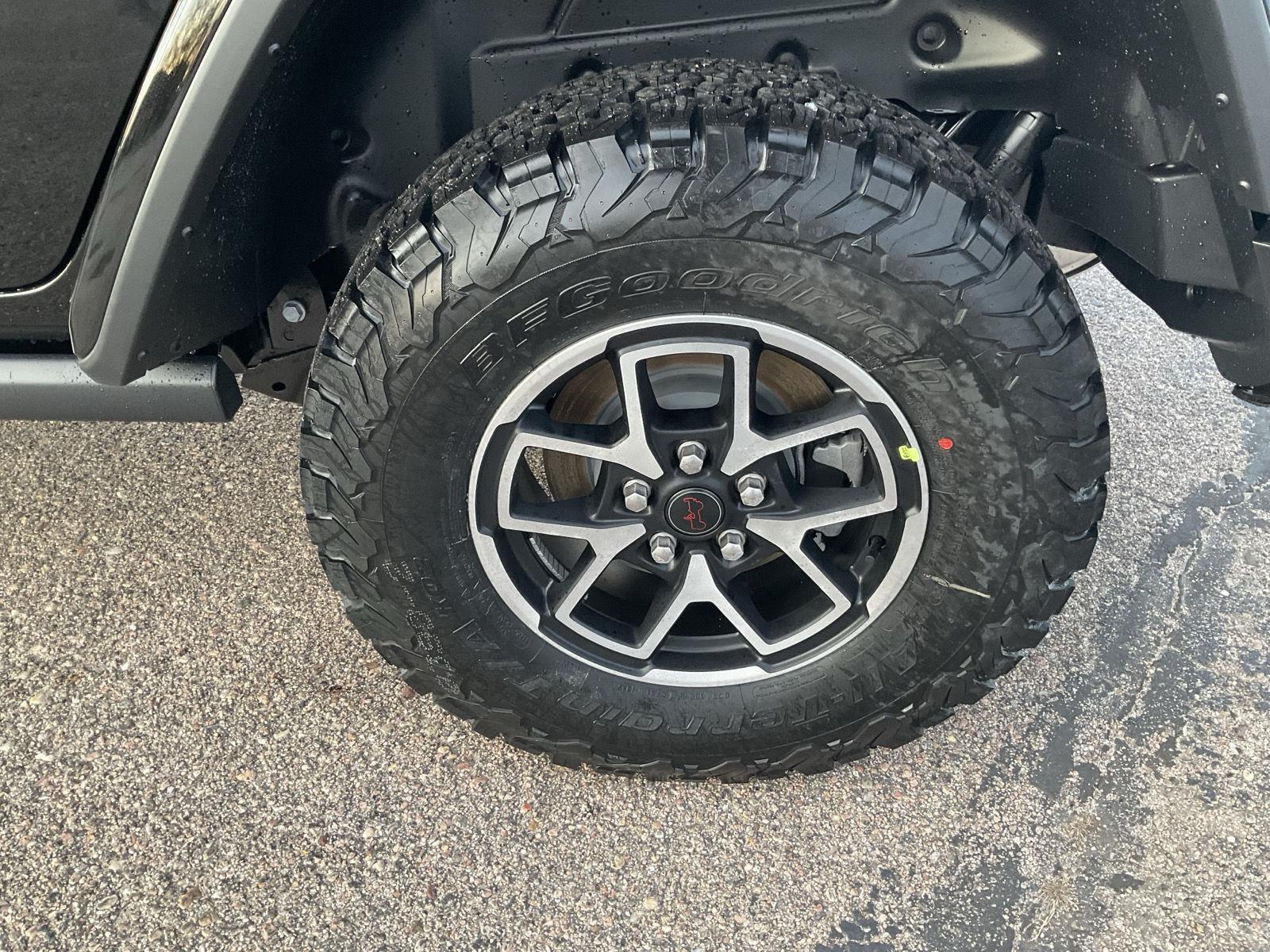 New 2026 Jeep Wrangler for sale in Grand Island NE