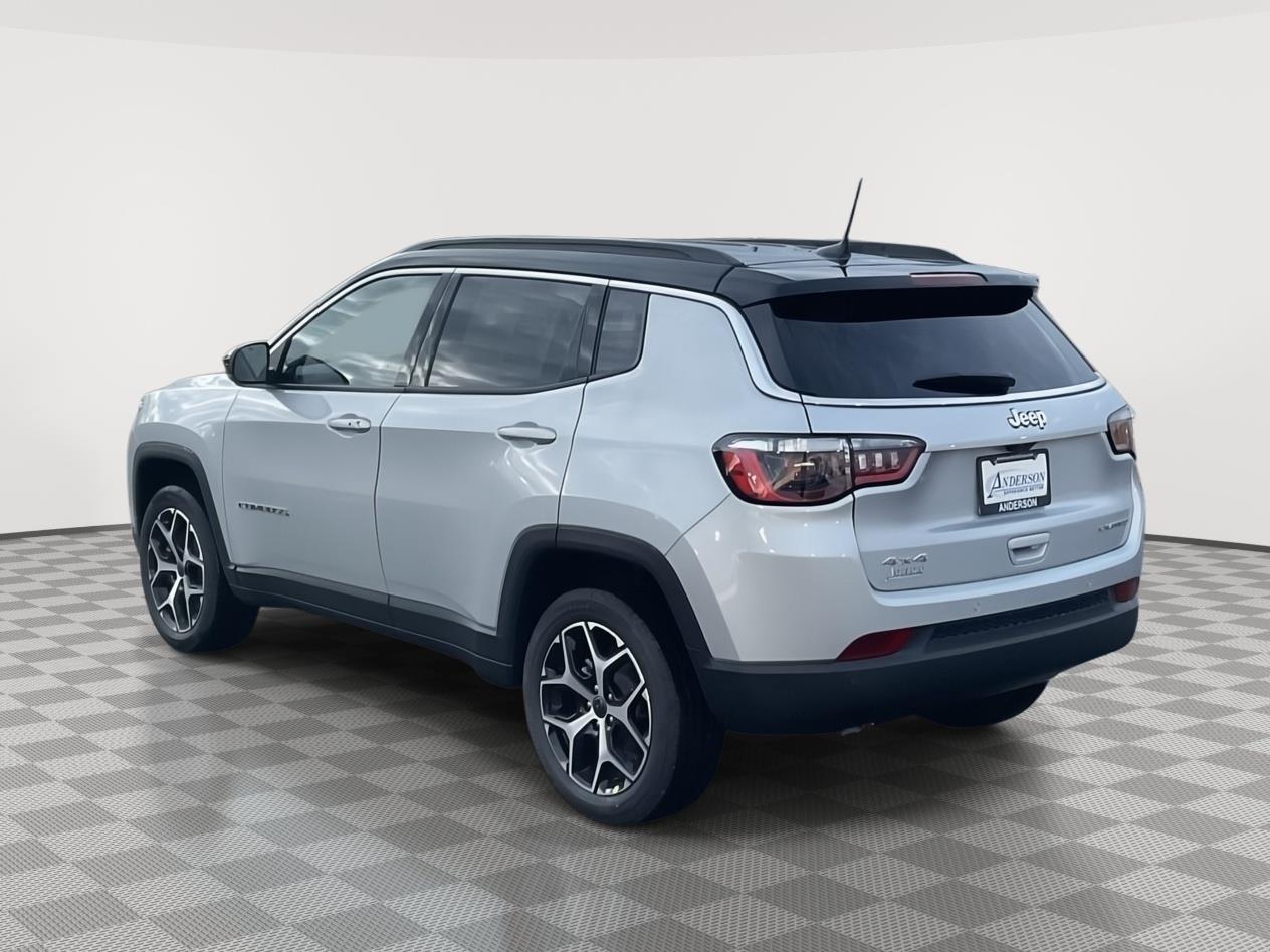 New 2026 Jeep Compass for sale in Grand Island NE