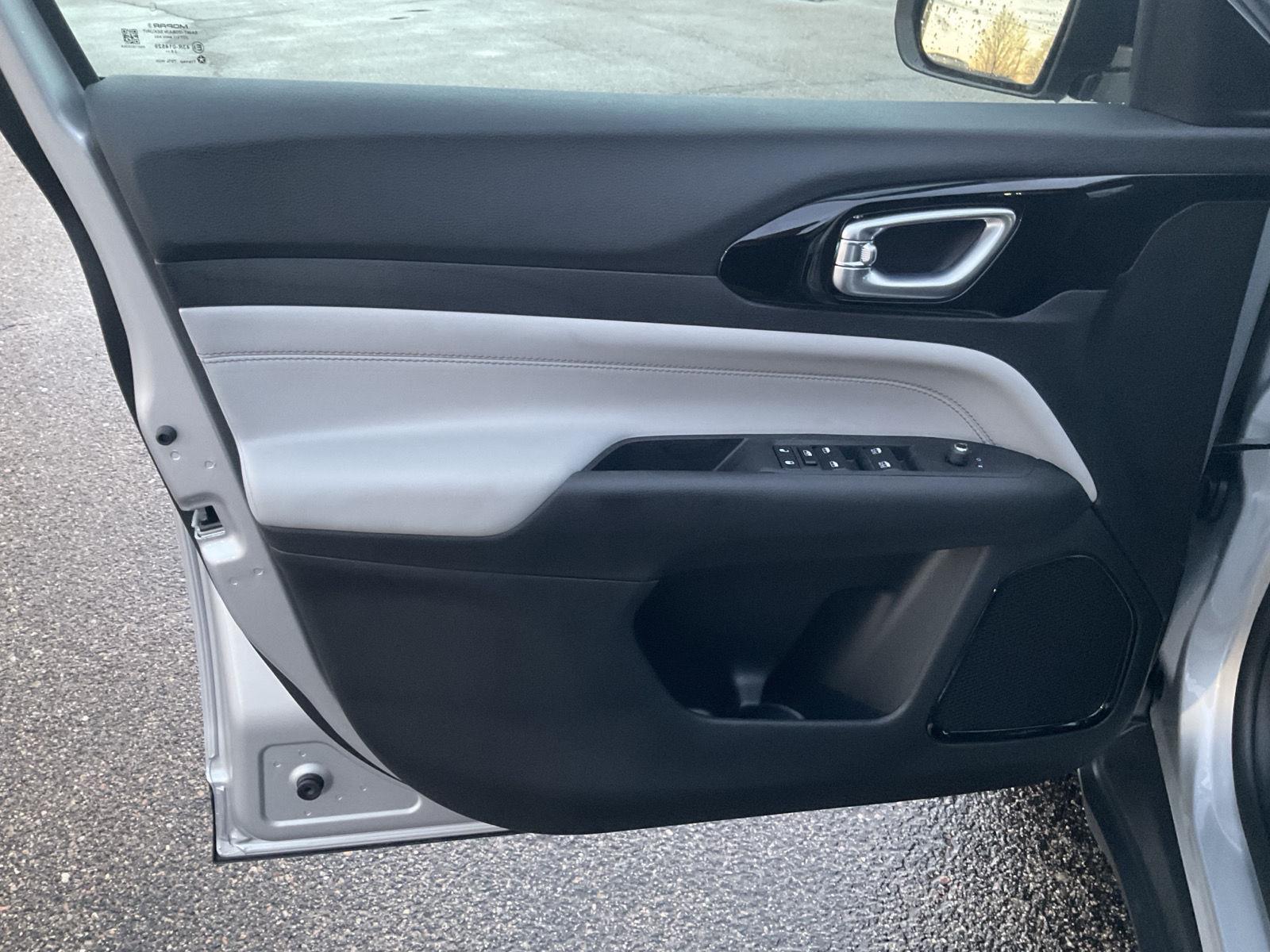 New 2026 Jeep Compass for sale in Grand Island NE