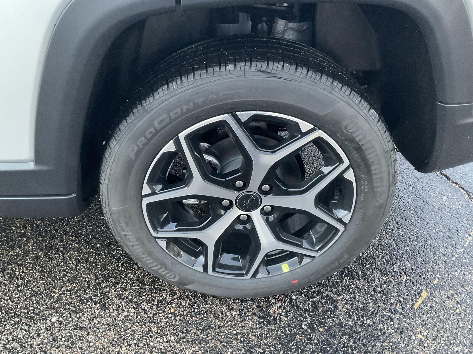 New 2026 Jeep Compass for sale in Grand Island NE