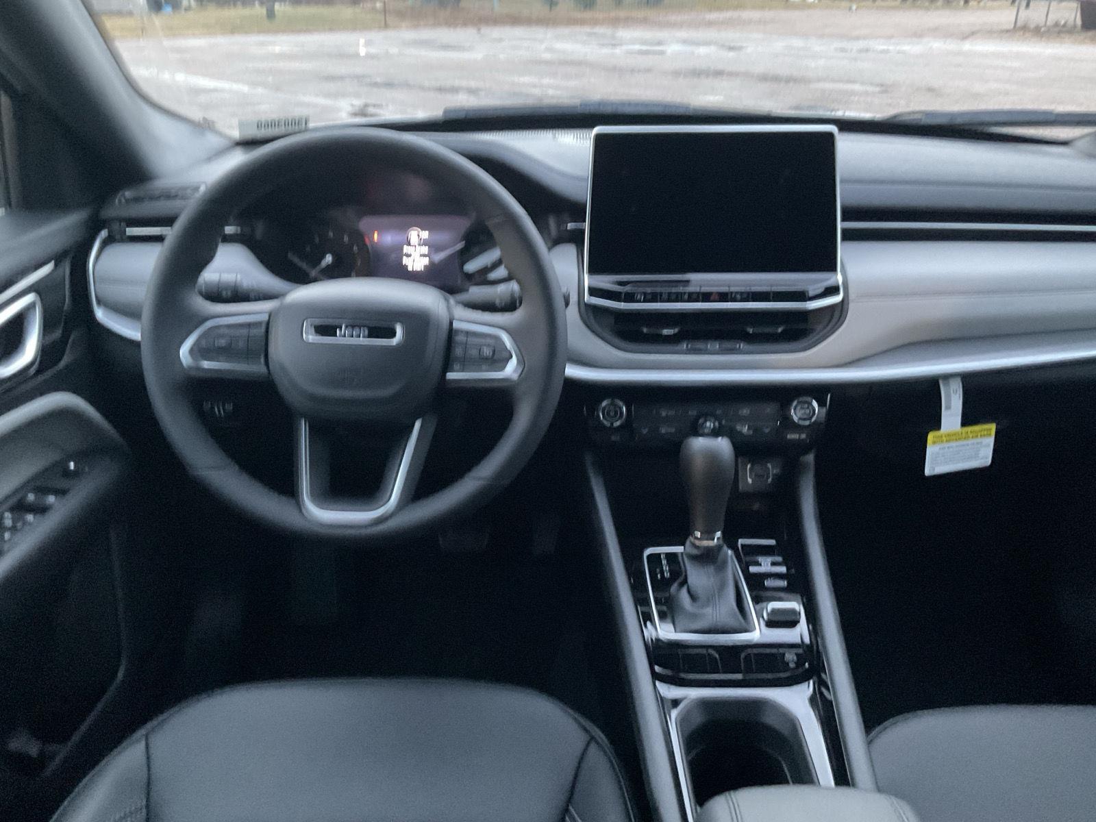 New 2026 Jeep Compass for sale in Grand Island NE