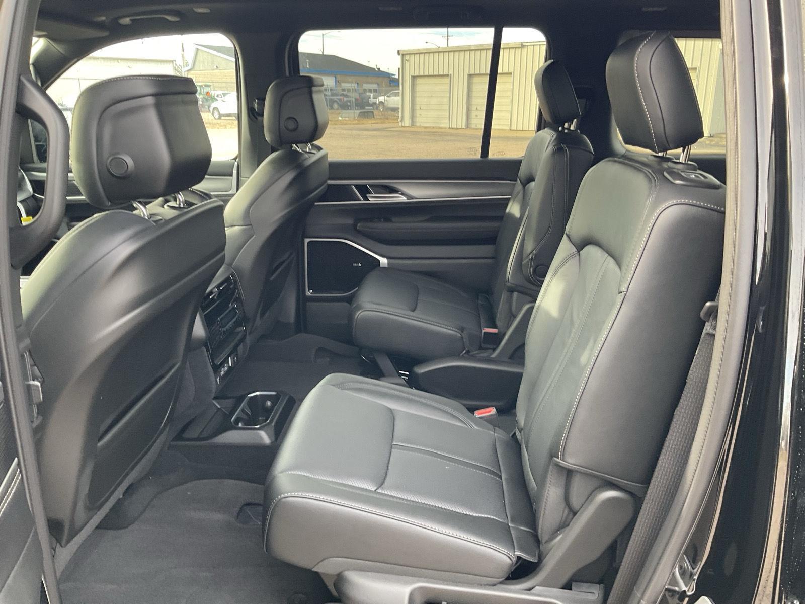 New 2026 Jeep Grand Wagoneer for sale in Grand Island NE