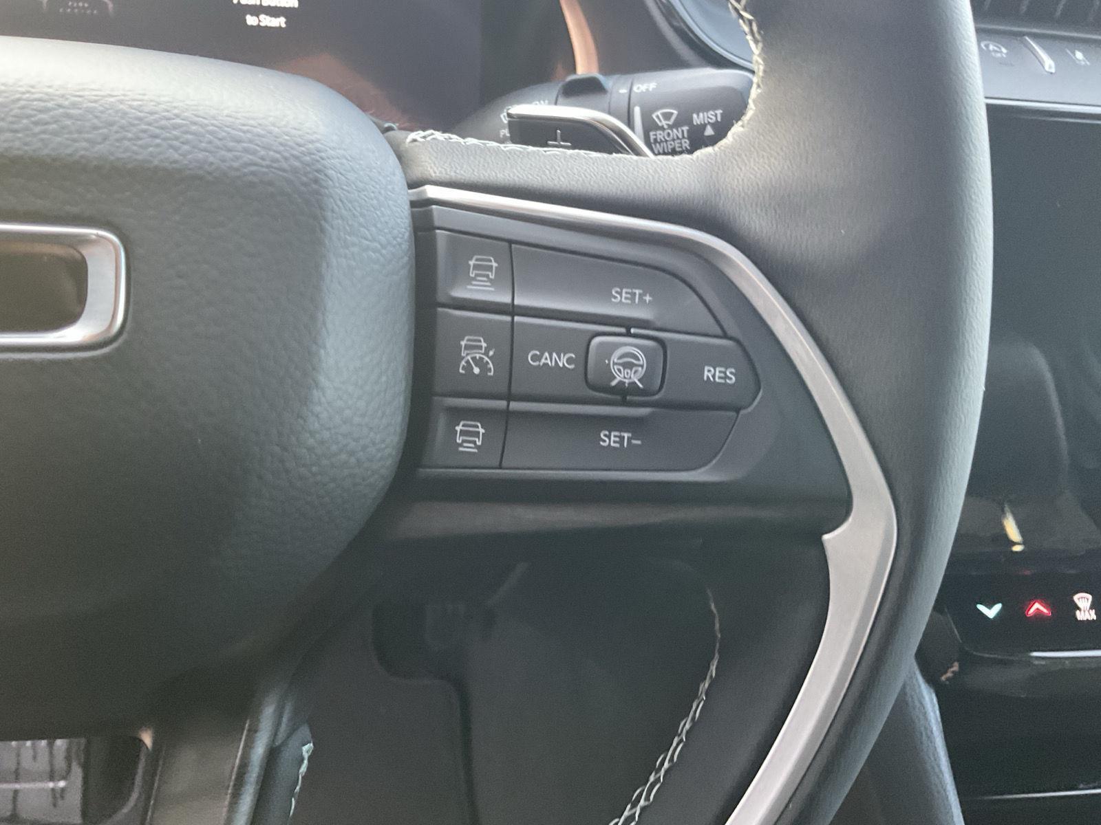 New 2026 Jeep Grand Cherokee for sale in Grand Island NE