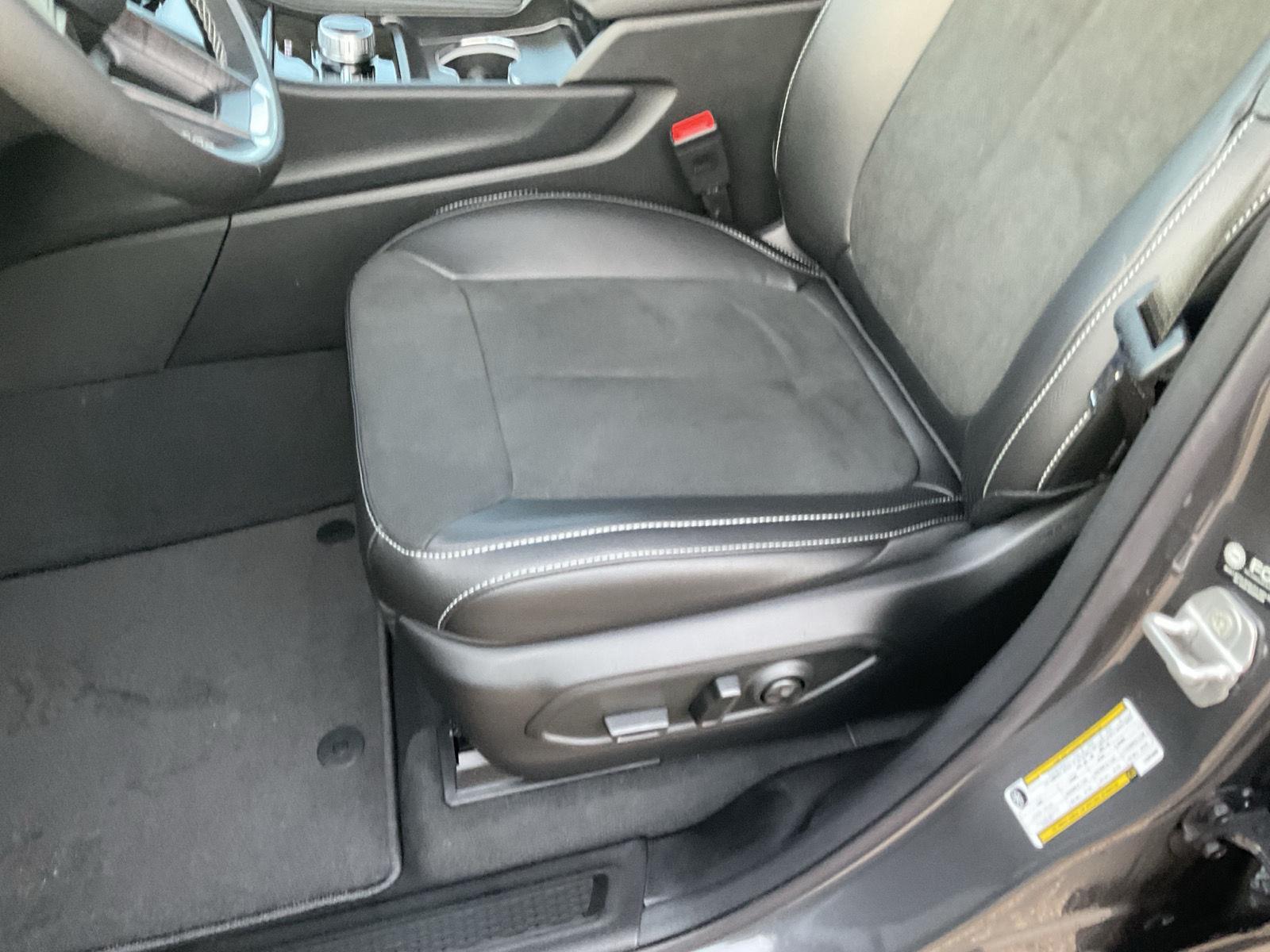 New 2026 Jeep Grand Cherokee for sale in Grand Island NE