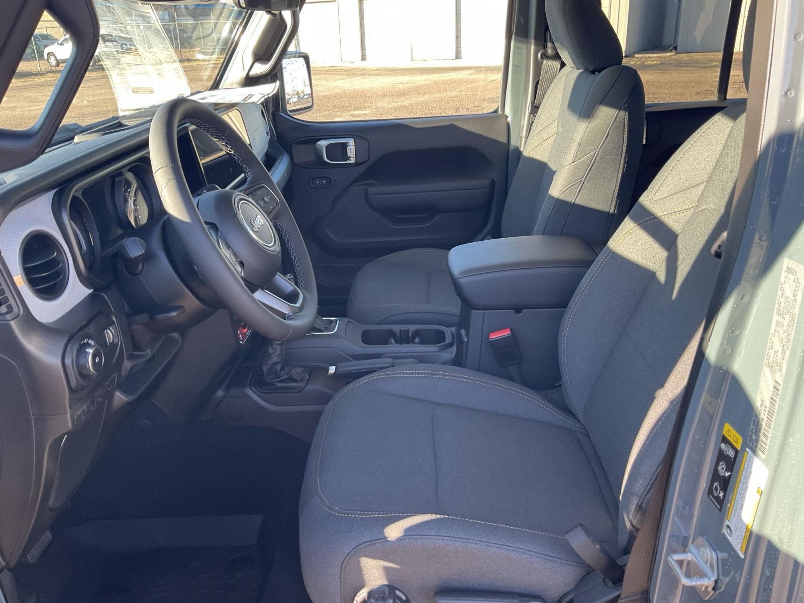 New 2026 Jeep Wrangler for sale in Grand Island NE