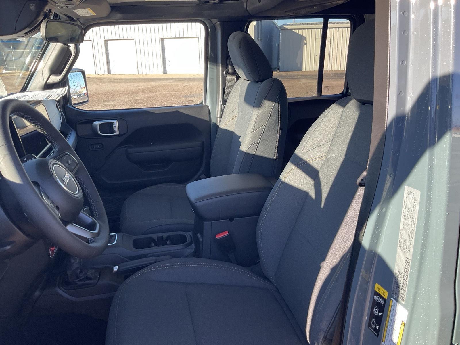 New 2026 Jeep Wrangler for sale in Grand Island NE