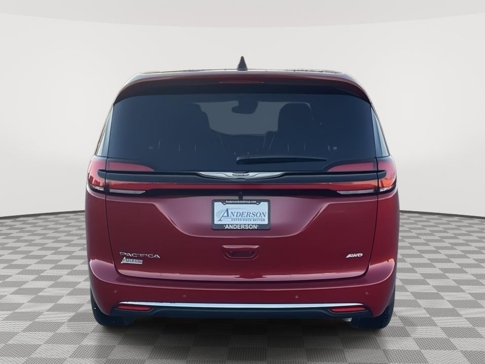 New 2026 Chrysler Pacifica for sale in Grand Island NE