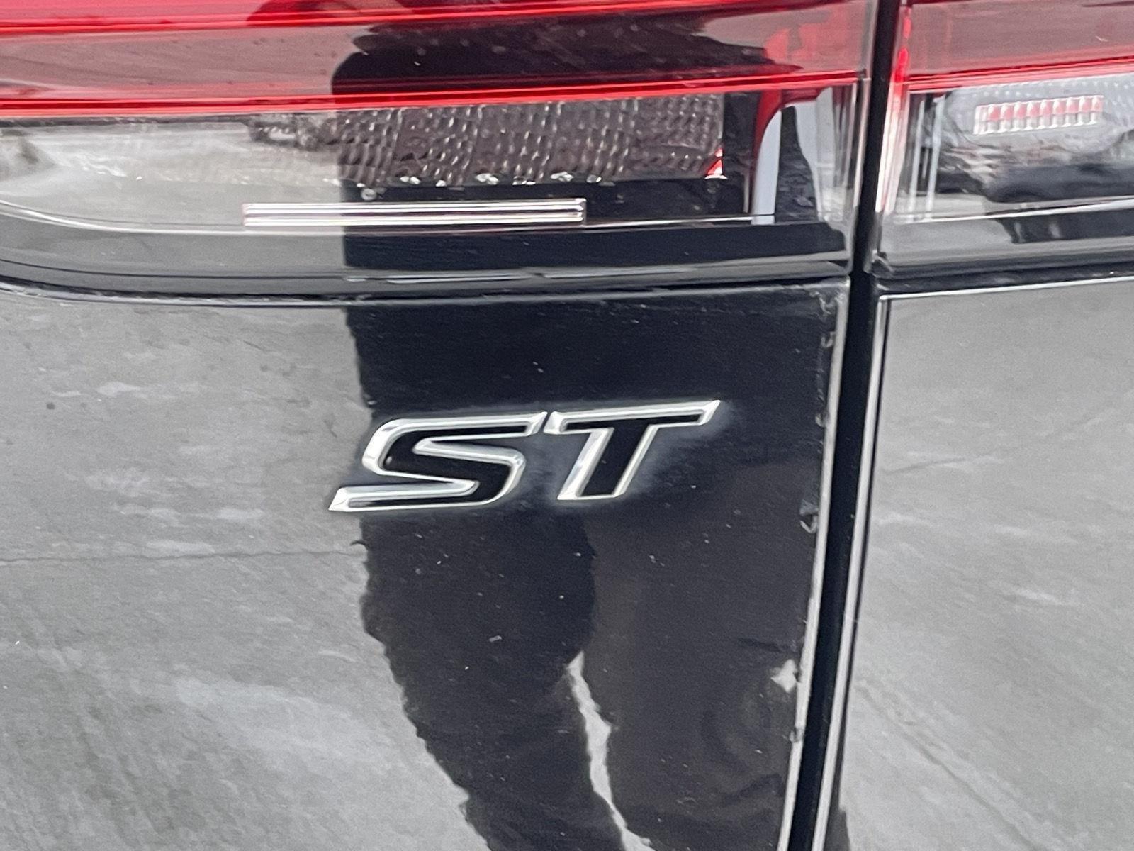 Used 2023 Buick Envision for sale in Grand Island NE