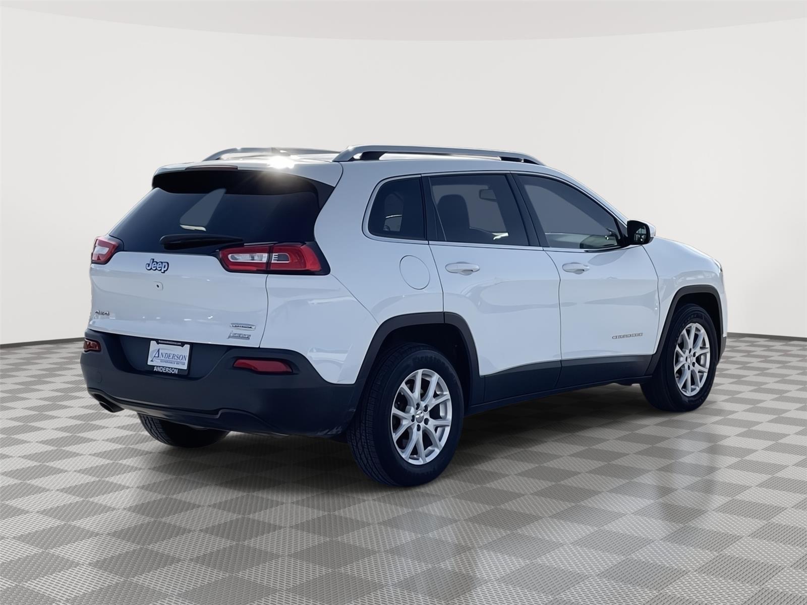 Pre-Owned 2015 Jeep Cherokee for sale in Grand Island NE
