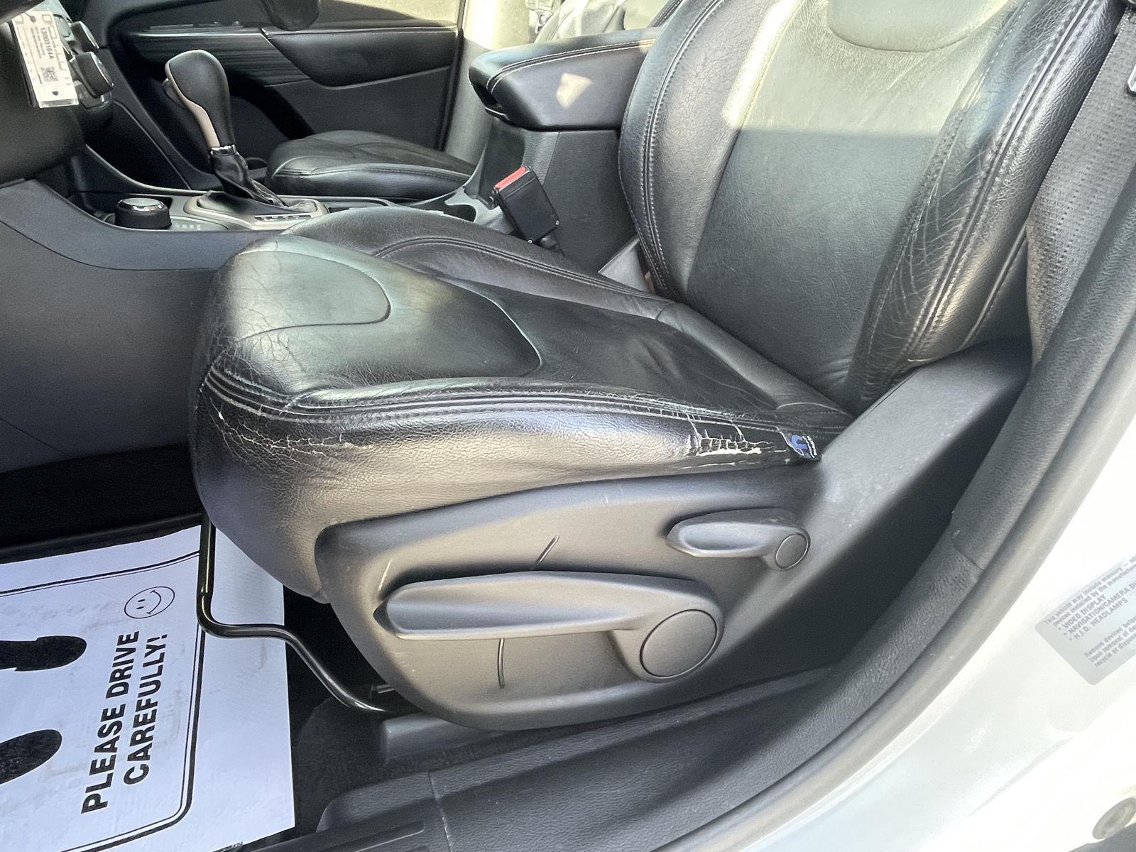 Pre-Owned 2015 Jeep Cherokee for sale in Grand Island NE