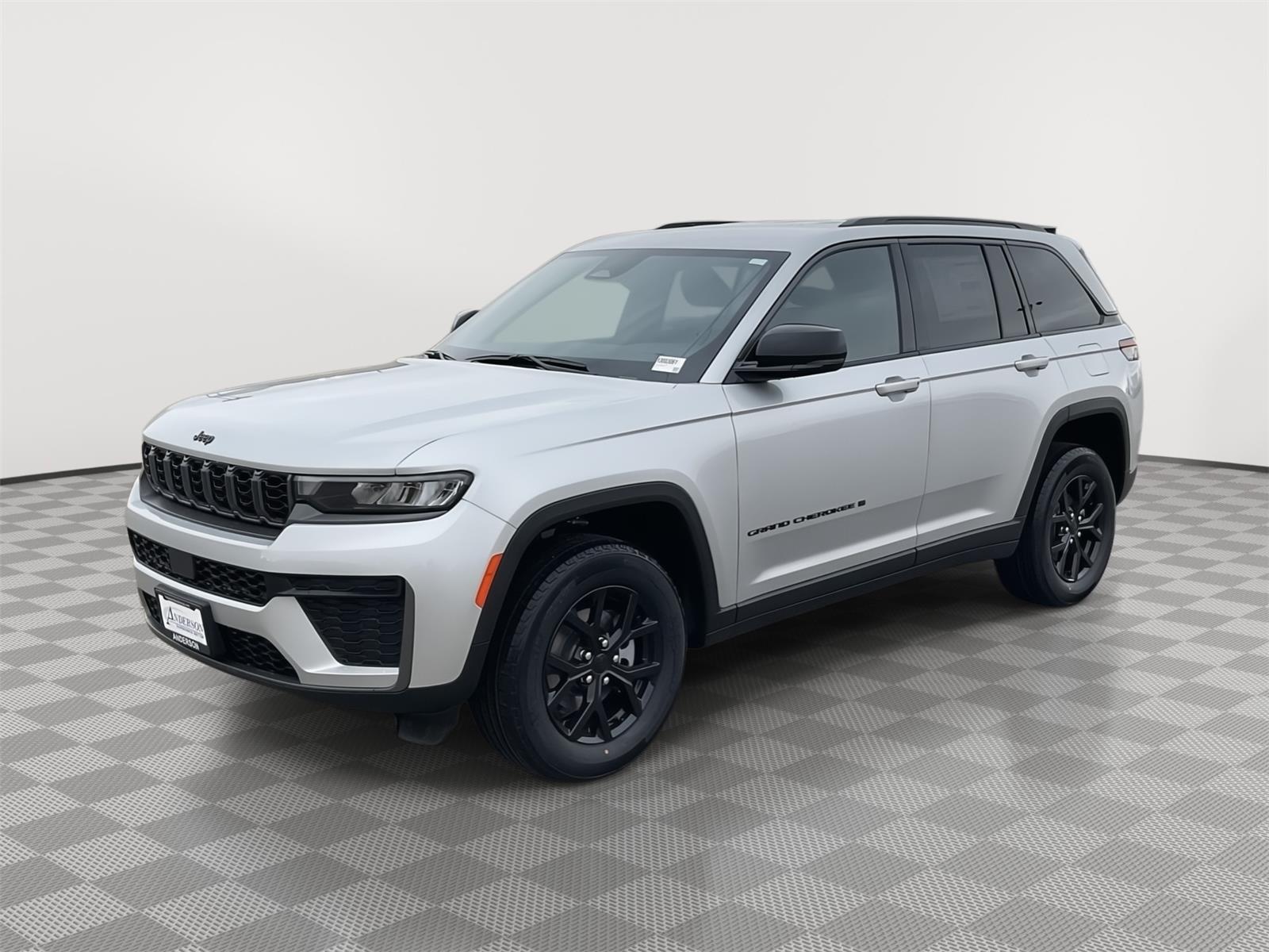 Silver Zynith 2026 Jeep Grand Cherokee SUV / Crossover Four-Wheel Drive 8-Speed Automatic