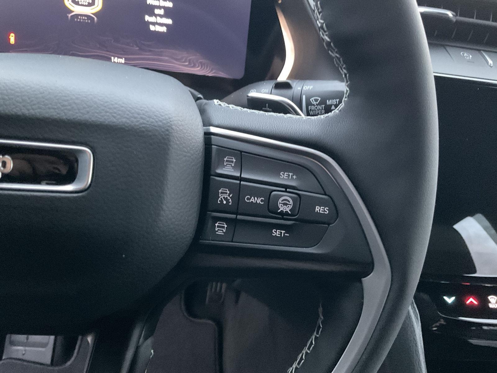 New 2026 Jeep Grand Cherokee for sale in Grand Island NE