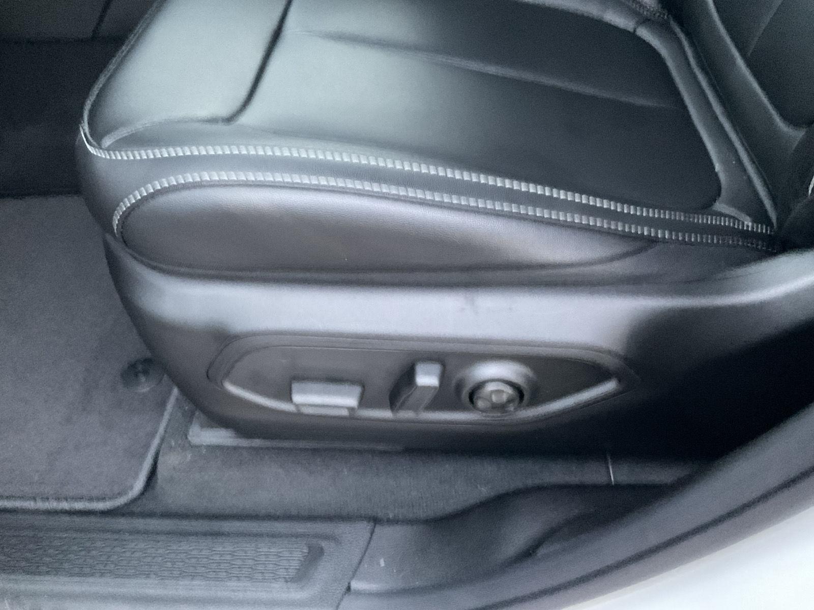 New 2026 Jeep Grand Cherokee for sale in Grand Island NE