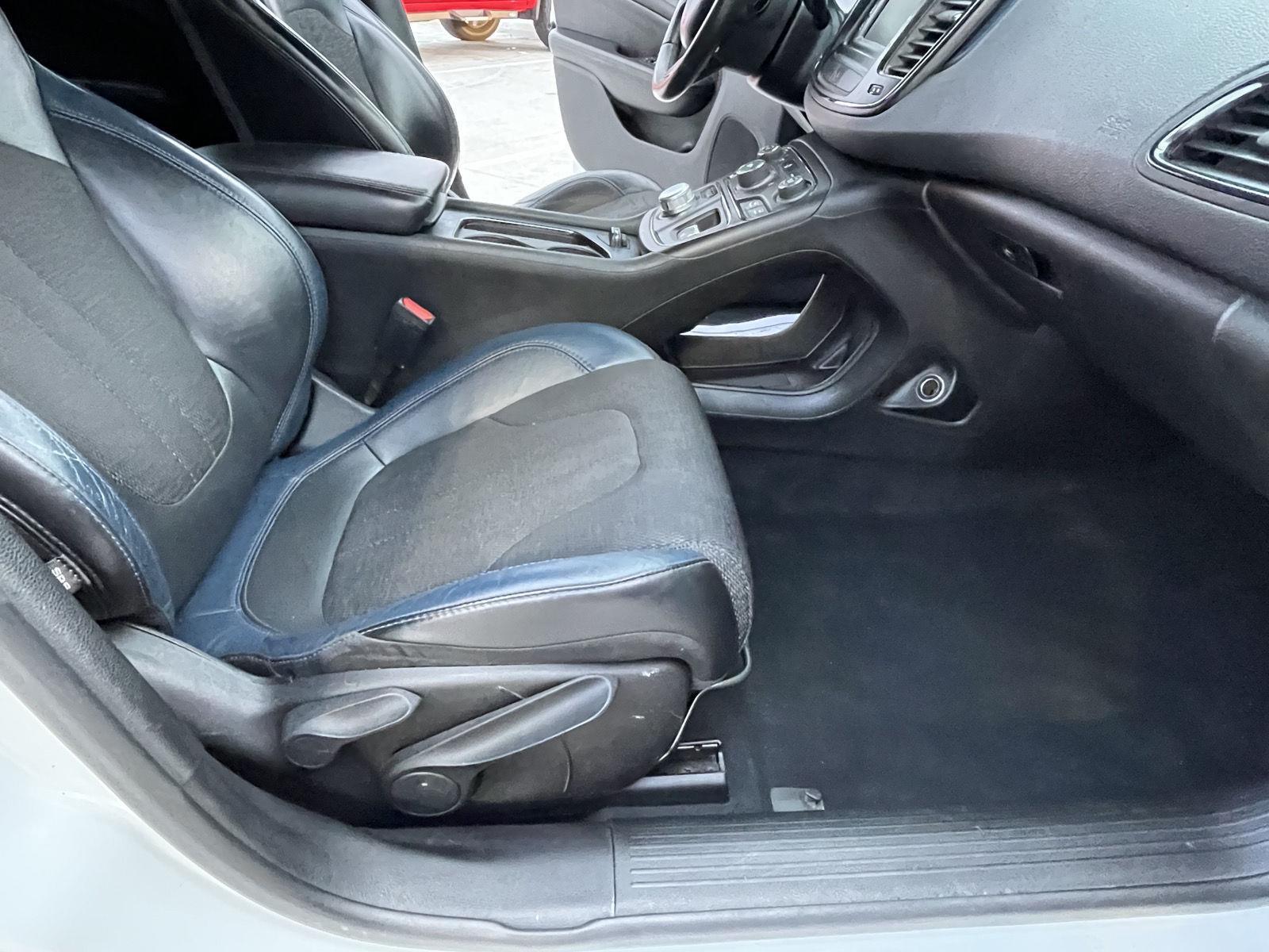 Pre-Owned 2015 Chrysler 200 for sale in Grand Island NE