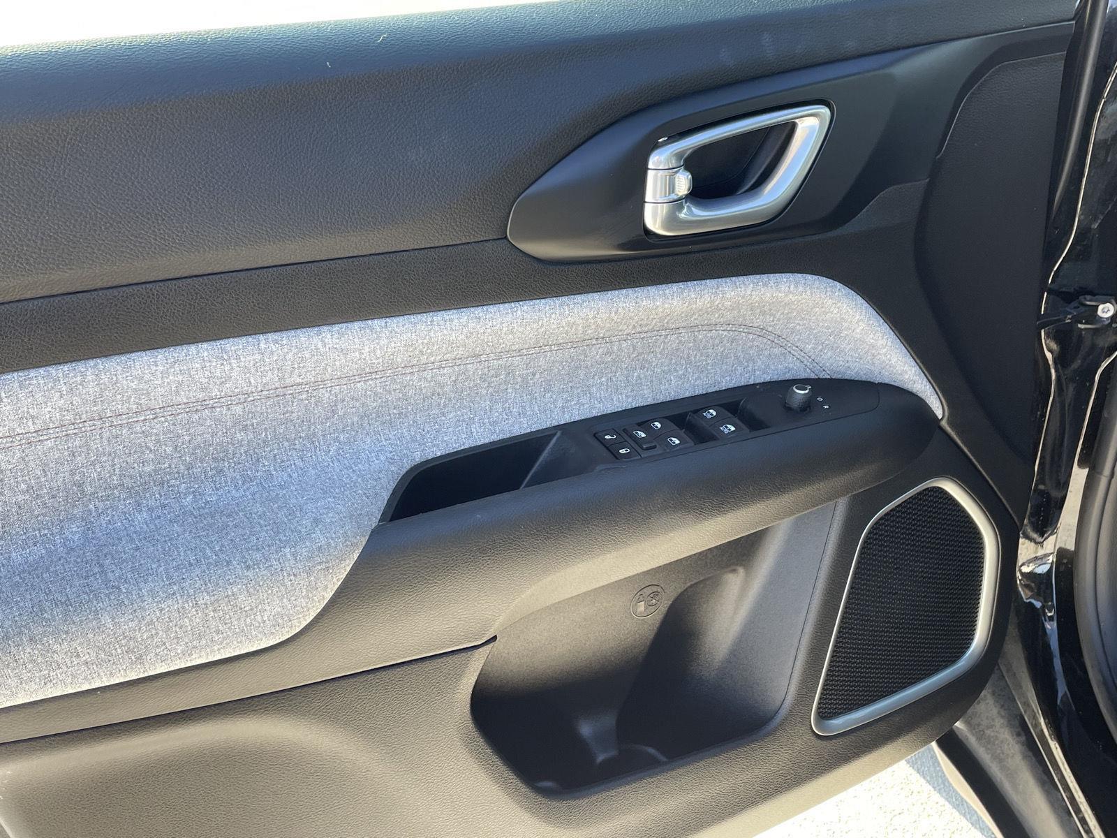 Used 2024 Jeep Compass for sale in Grand Island NE