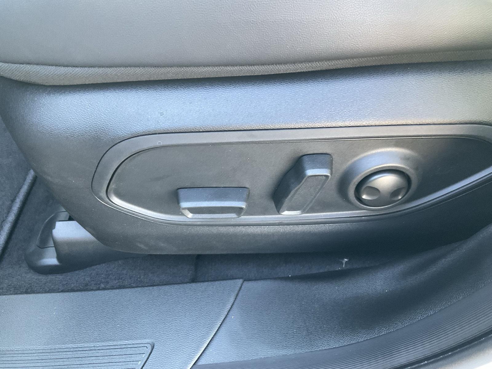 New 2026 Jeep Cherokee for sale in Grand Island NE