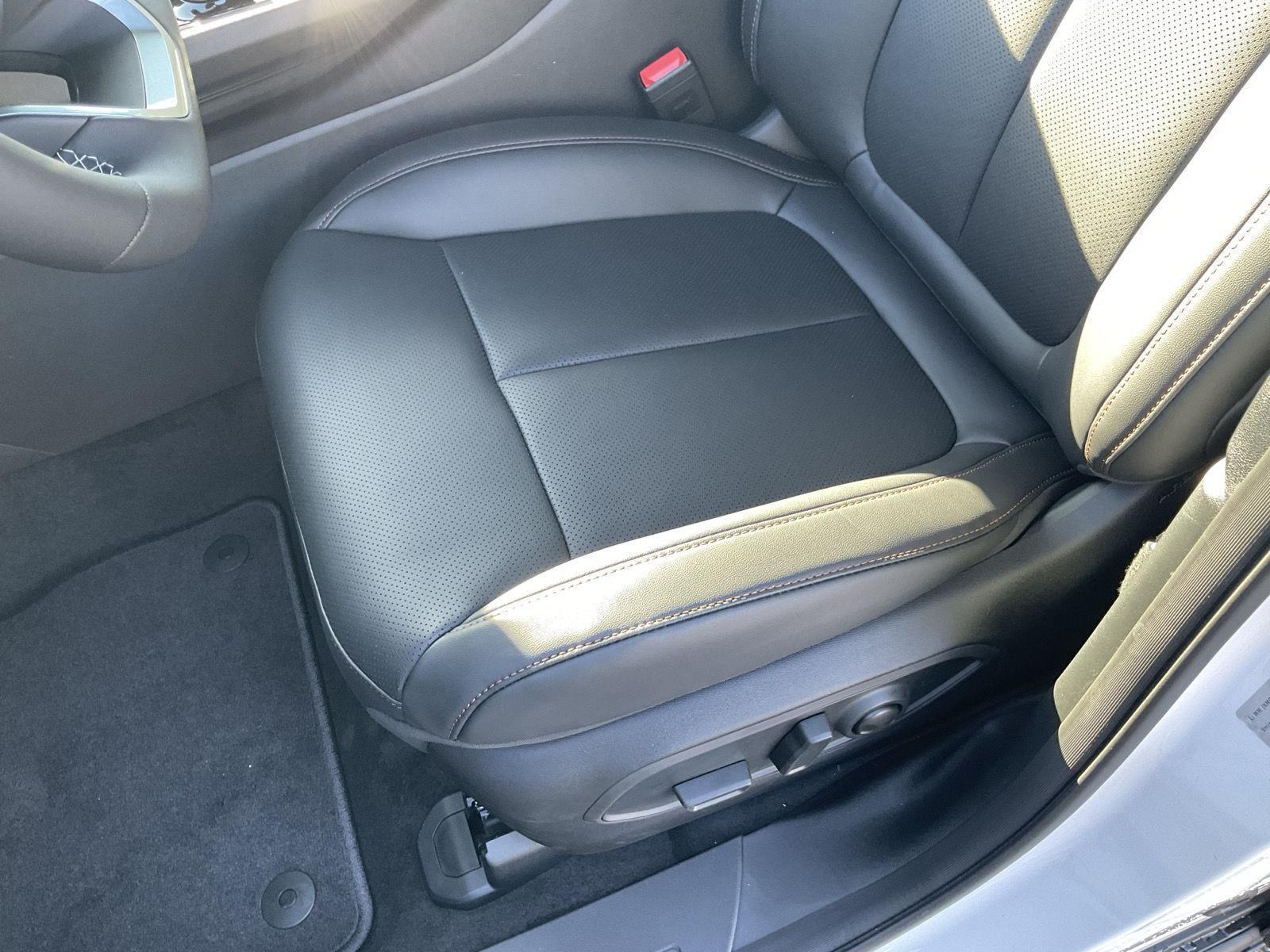 New 2026 Jeep Cherokee for sale in Grand Island NE