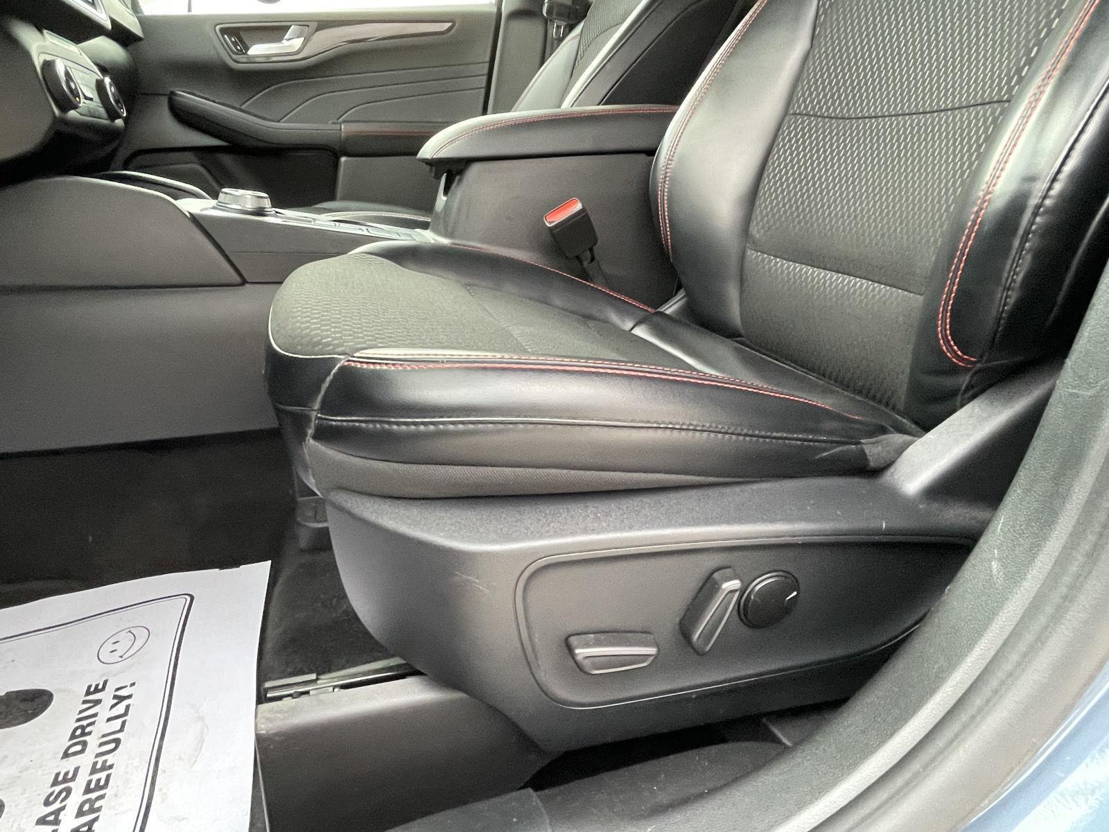 Used 2025 Ford Escape for sale in Grand Island NE