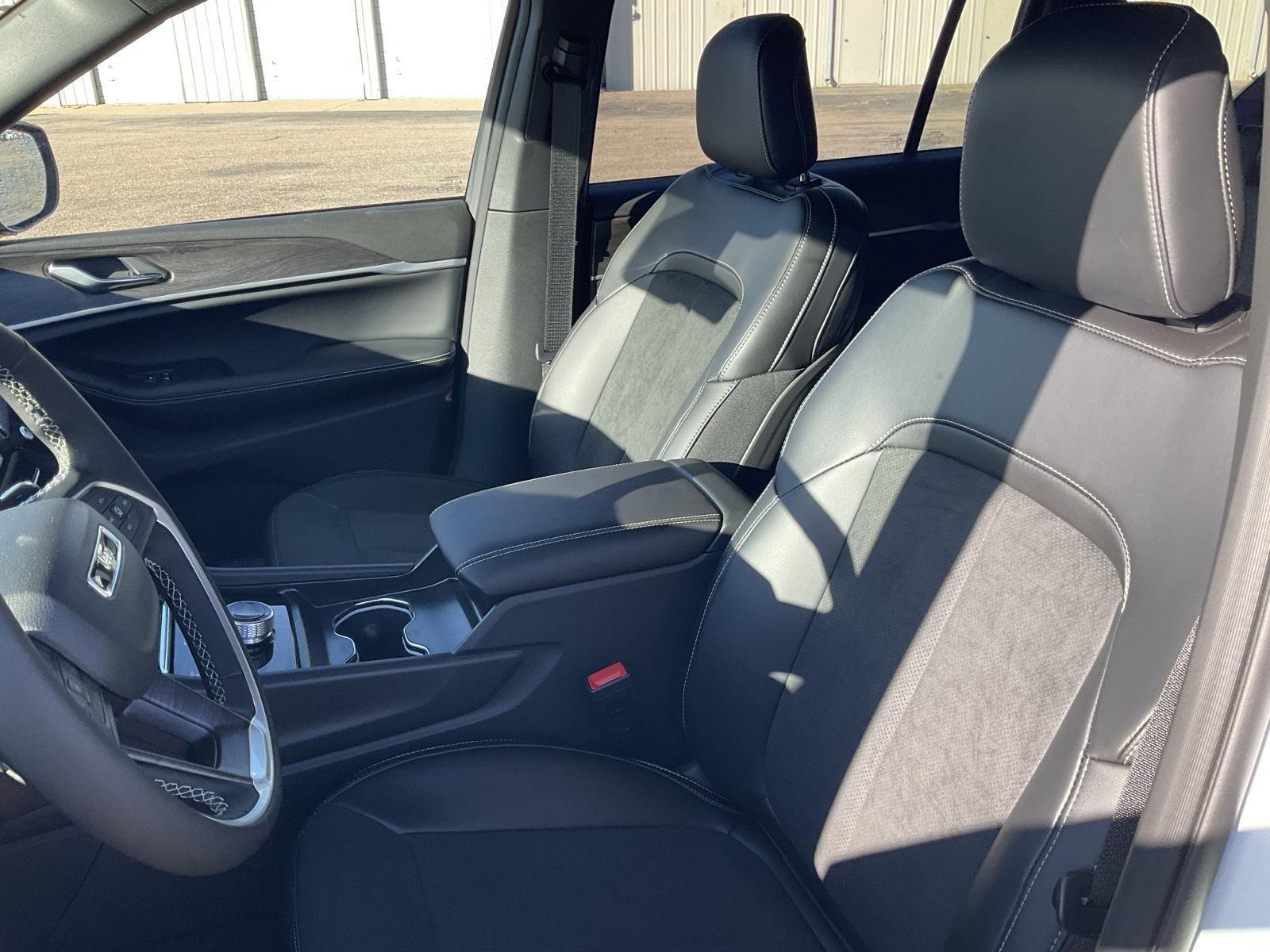 New 2026 Jeep Grand Cherokee L for sale in Grand Island NE