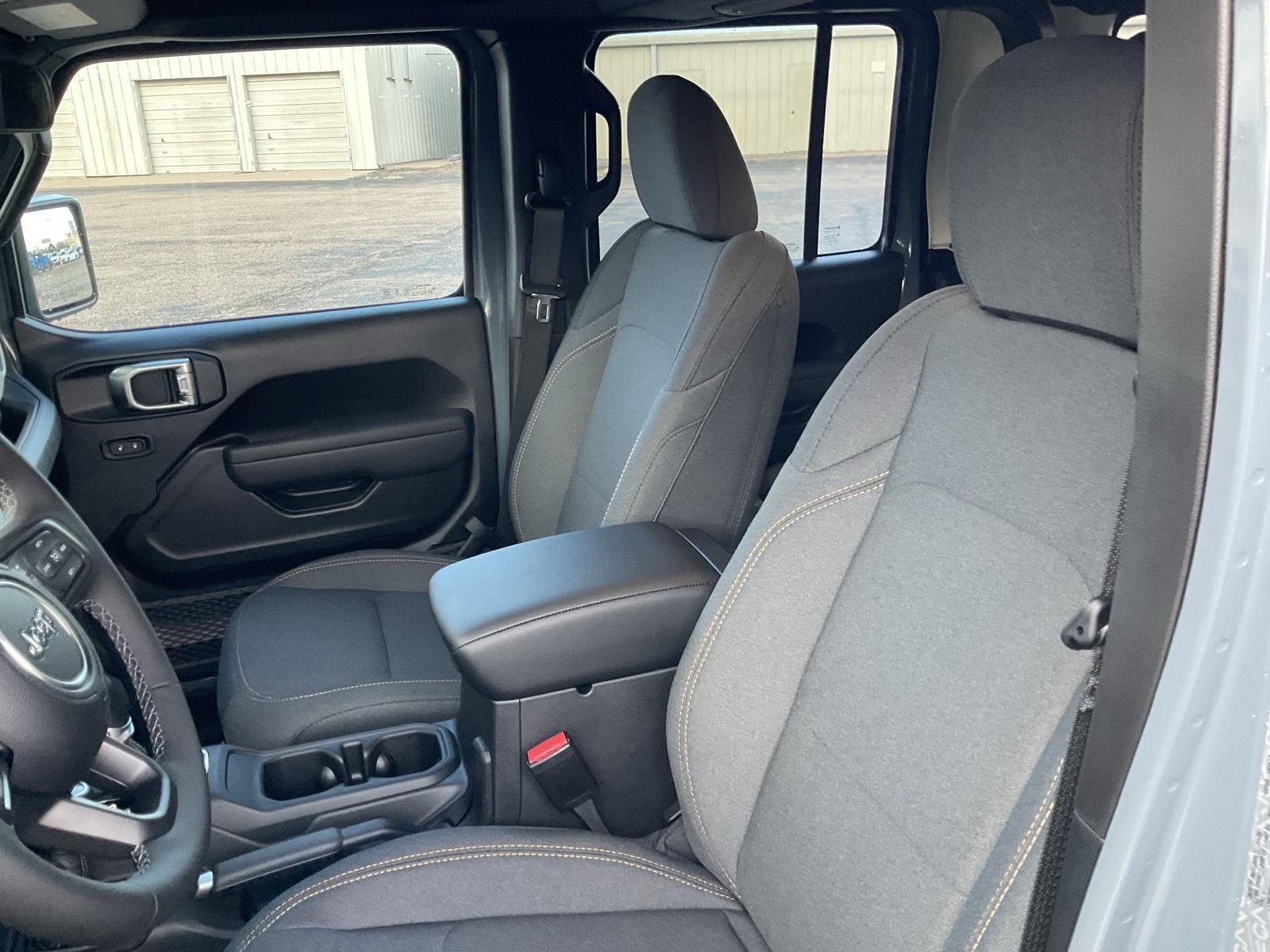 New 2026 Jeep Gladiator for sale in Grand Island NE