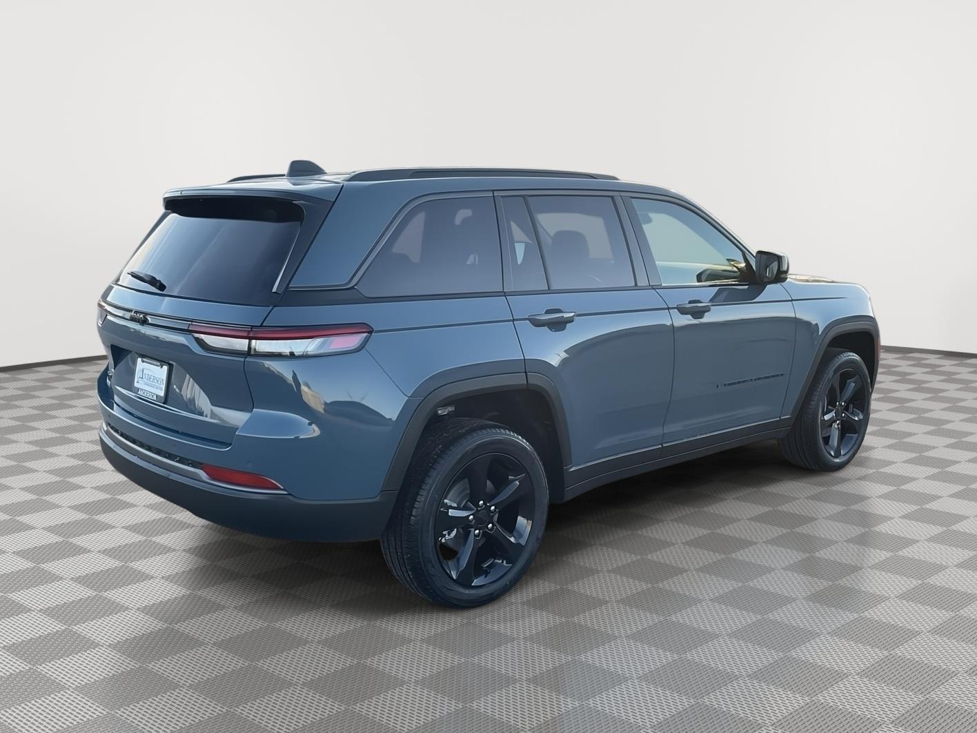 New 2026 Jeep Grand Cherokee for sale in Grand Island NE