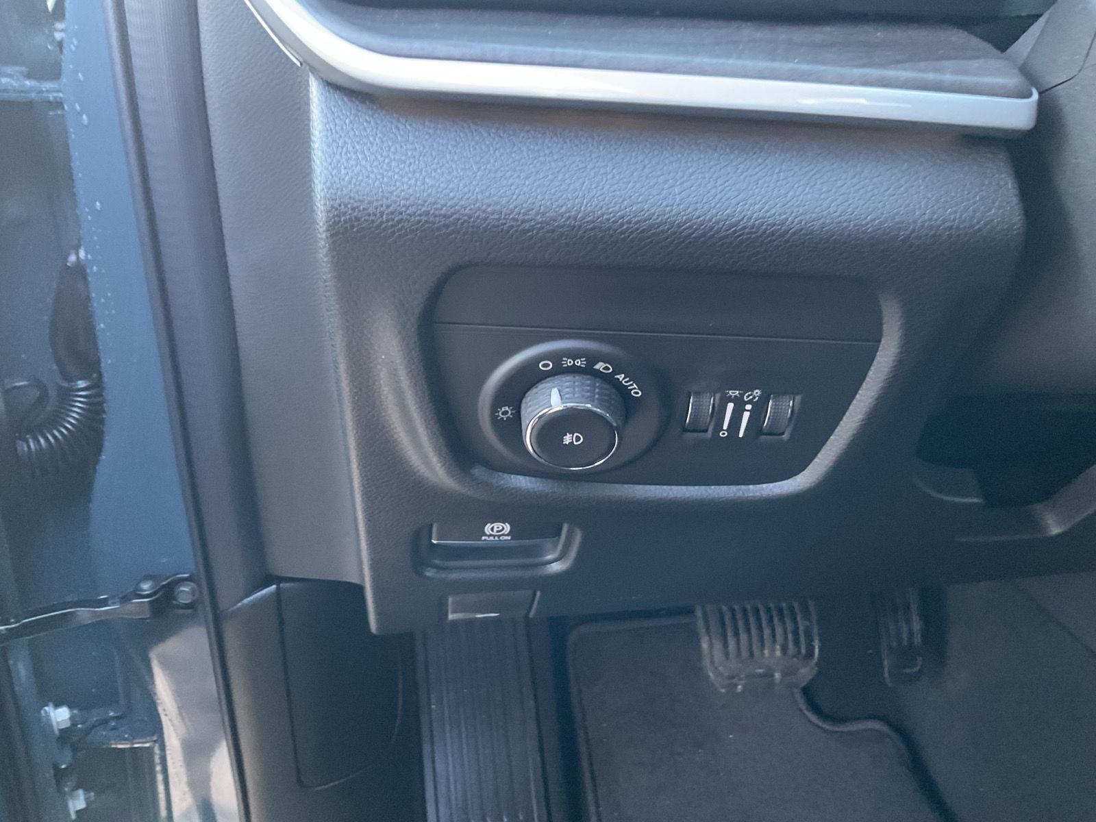 New 2026 Jeep Grand Cherokee for sale in Grand Island NE