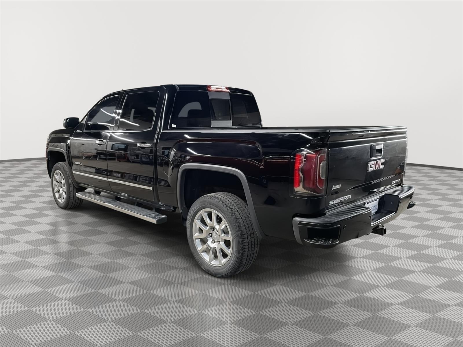 Used 2018 GMC Sierra 1500 for sale in Grand Island NE