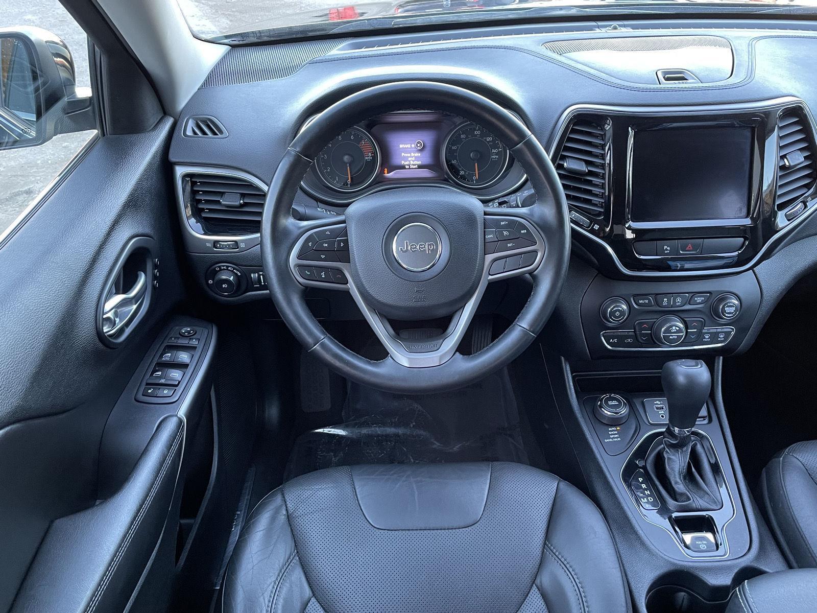 Used 2020 Jeep Cherokee for sale in Grand Island NE