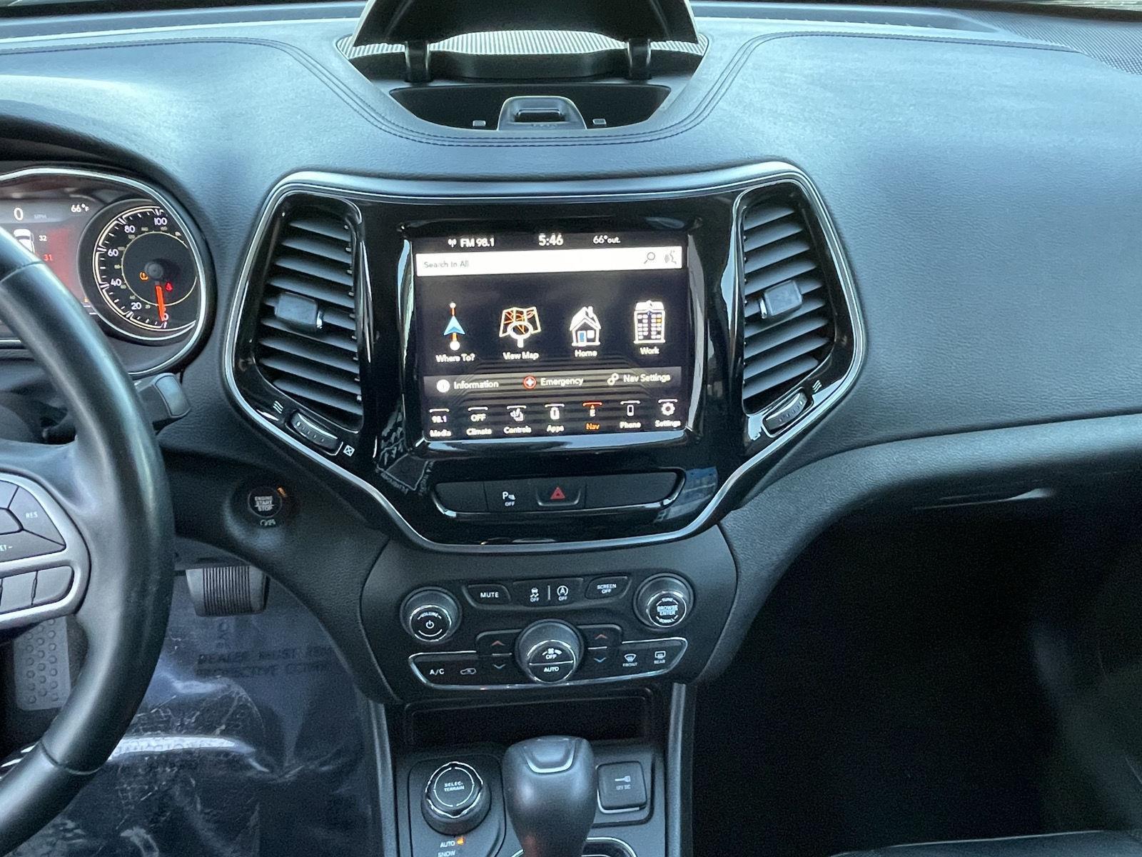 Used 2020 Jeep Cherokee for sale in Grand Island NE