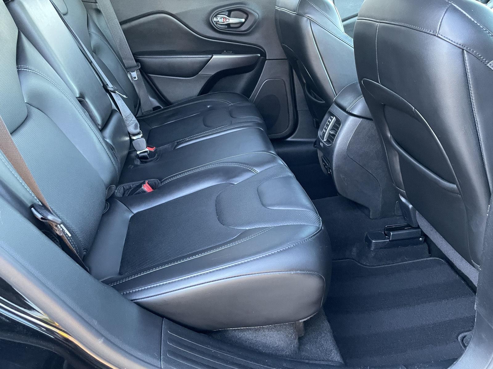 Used 2020 Jeep Cherokee for sale in Grand Island NE