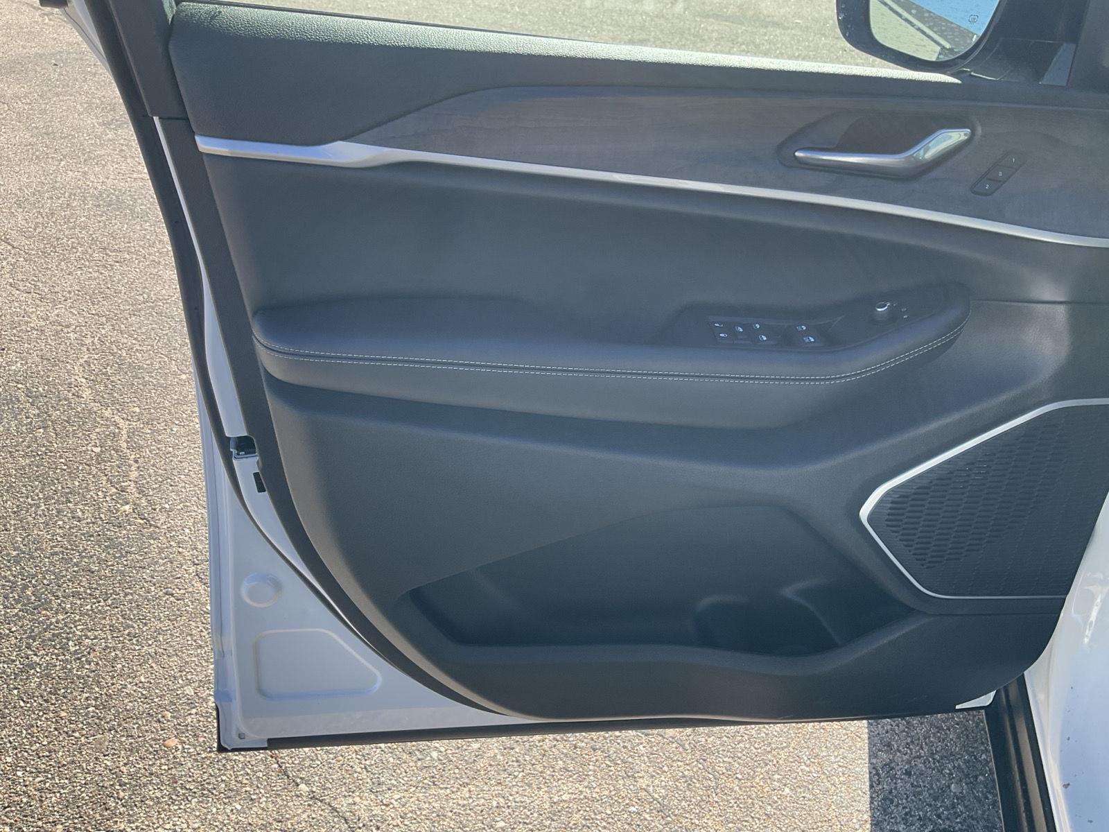 New 2026 Jeep Grand Cherokee L for sale in Grand Island NE