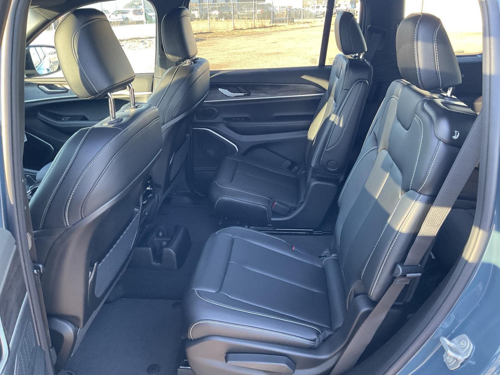 New 2026 Jeep Grand Cherokee L for sale in Grand Island NE