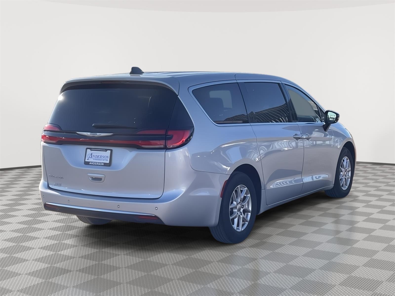 Pre-Owned 2024 Chrysler Pacifica for sale in Grand Island NE