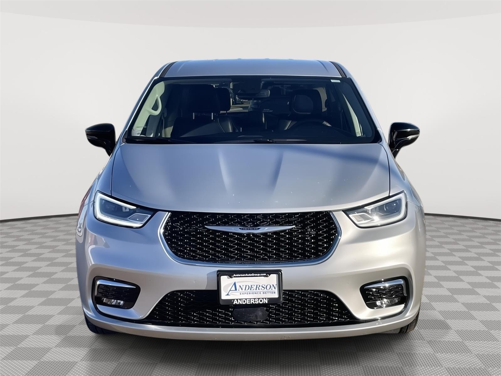 Pre-Owned 2024 Chrysler Pacifica for sale in Grand Island NE