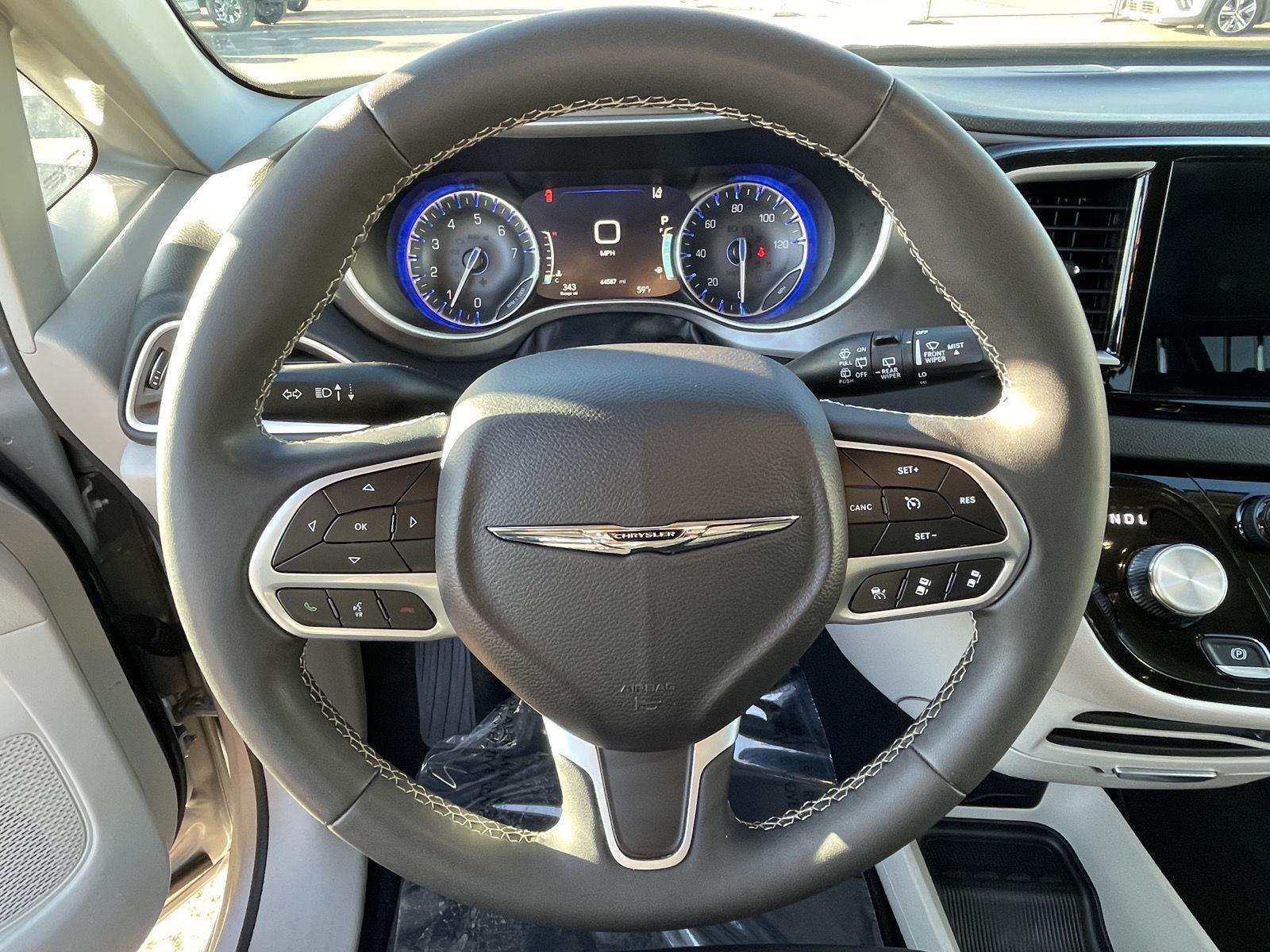 Pre-Owned 2024 Chrysler Pacifica for sale in Grand Island NE