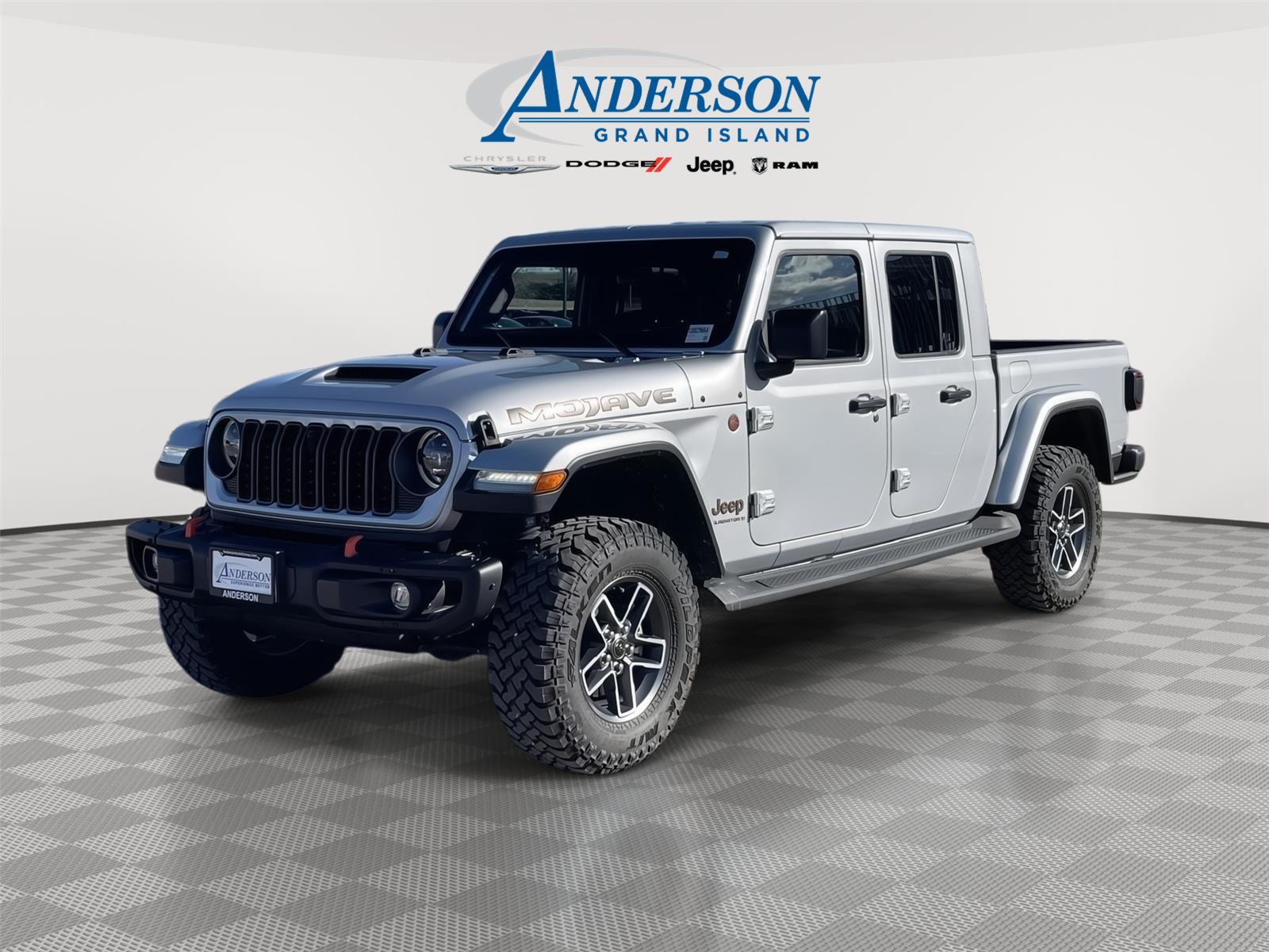 Silver Zynith Clearcoat 2024 Jeep Gladiator Mojave X Crew Cab 4WD Pickup Truck Four-Wheel Drive 8-Speed Automatic