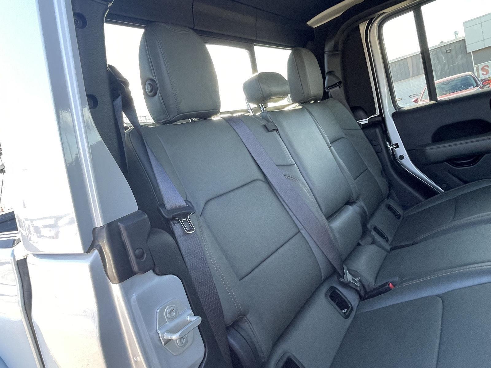 Pre-Owned 2024 Jeep Gladiator for sale in Grand Island NE