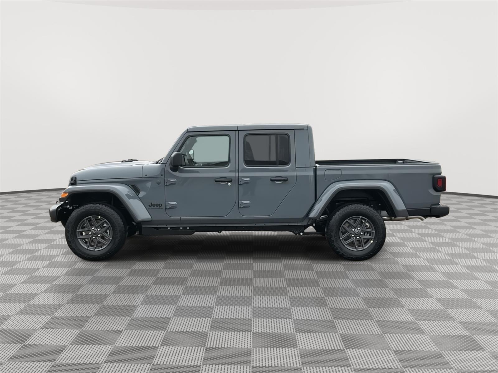 New 2026 Jeep Gladiator for sale in Grand Island NE