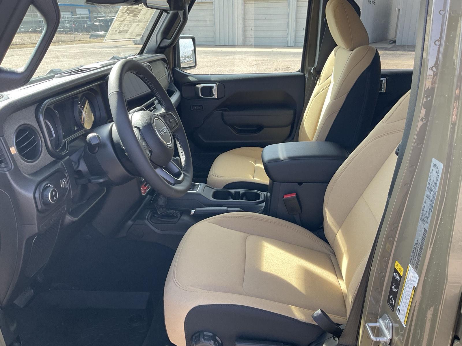 New 2026 Jeep Gladiator for sale in Grand Island NE