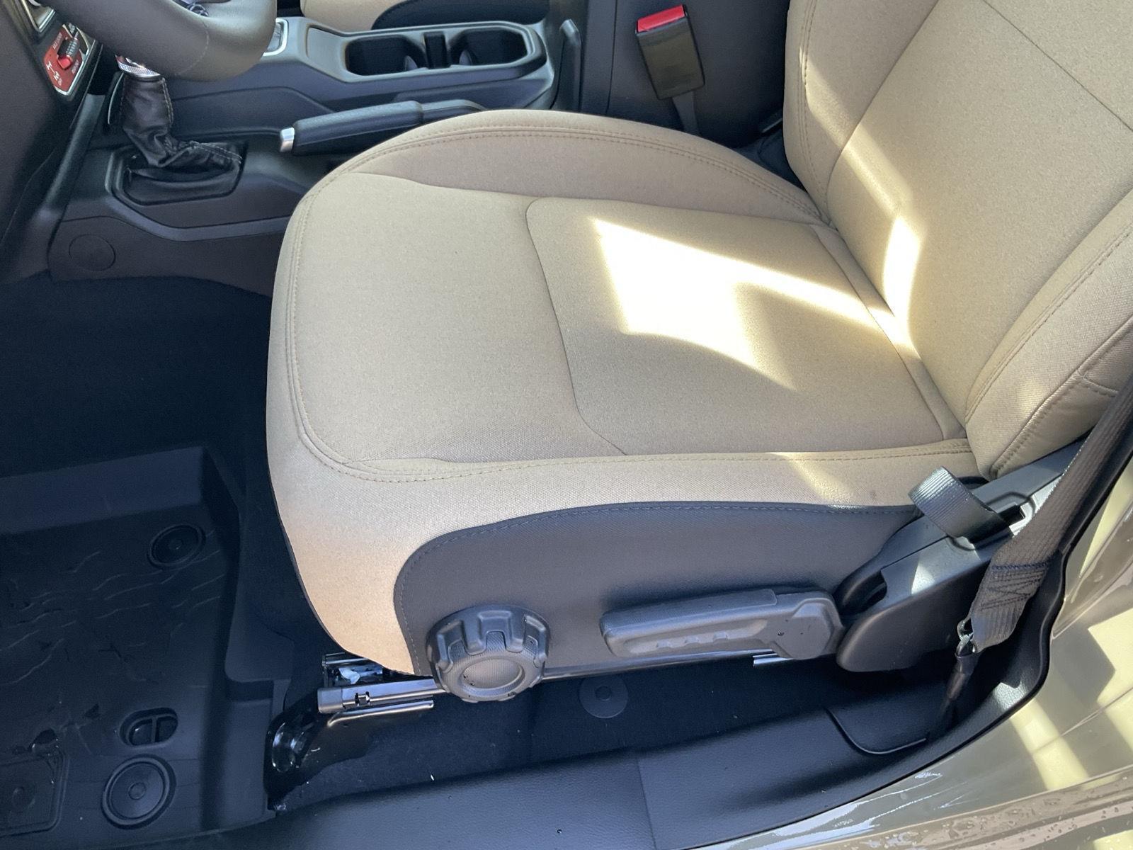 New 2026 Jeep Gladiator for sale in Grand Island NE