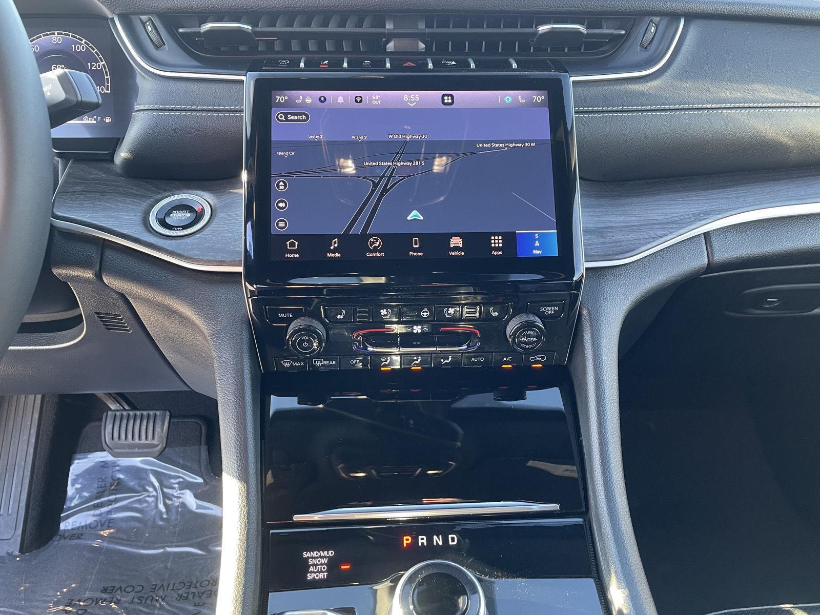 Used 2024 Jeep Grand Cherokee L for sale in Grand Island NE